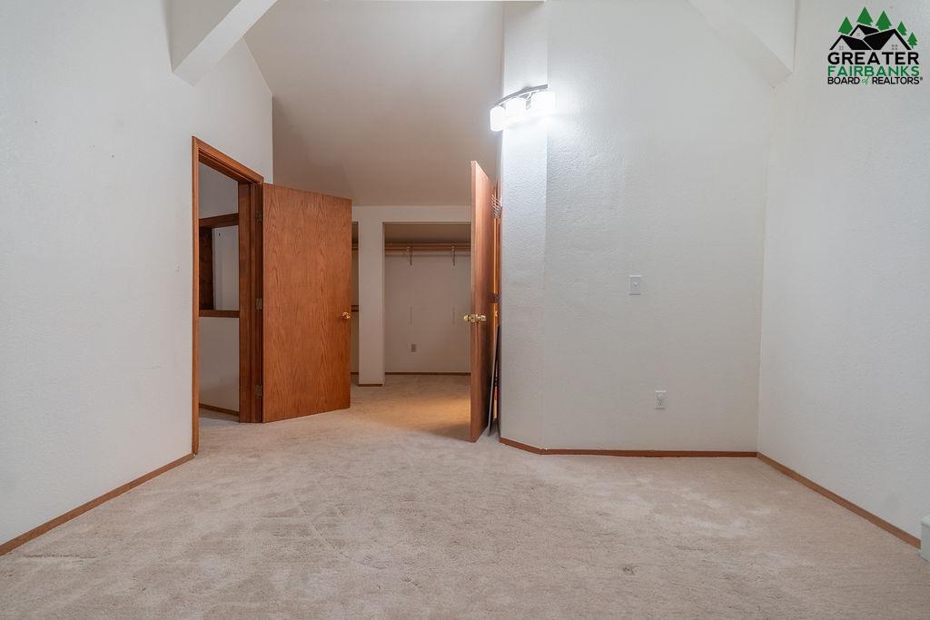 1254 SKYLINE DRIVE