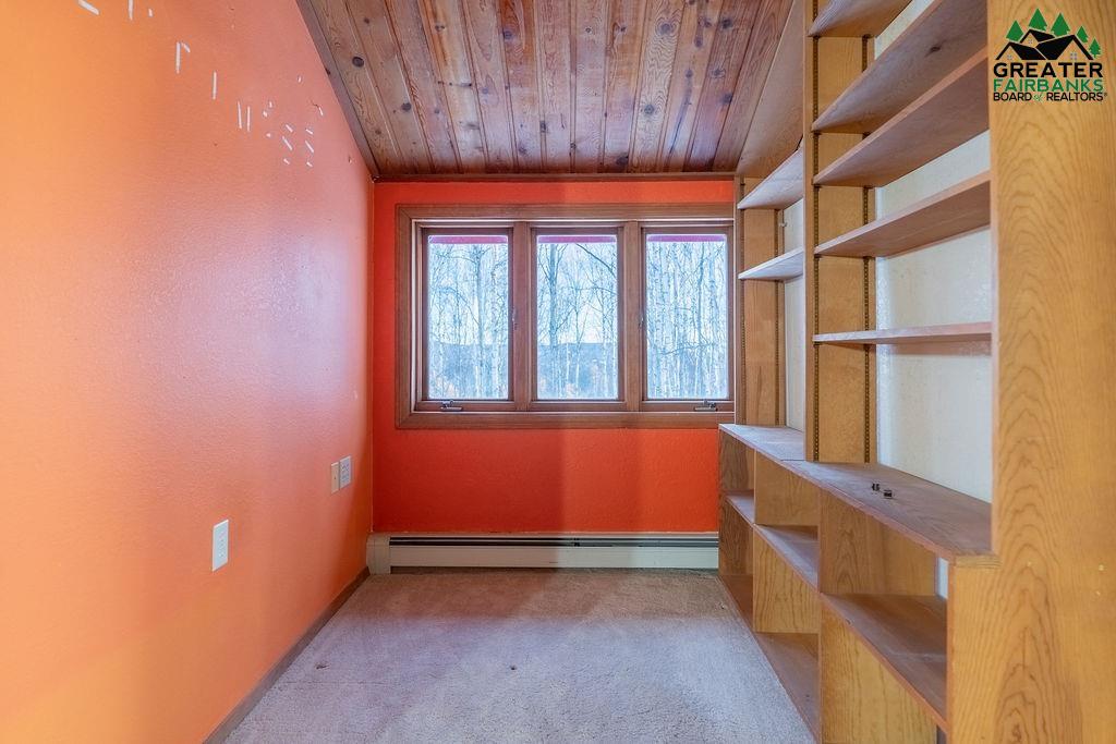 1254 SKYLINE DRIVE