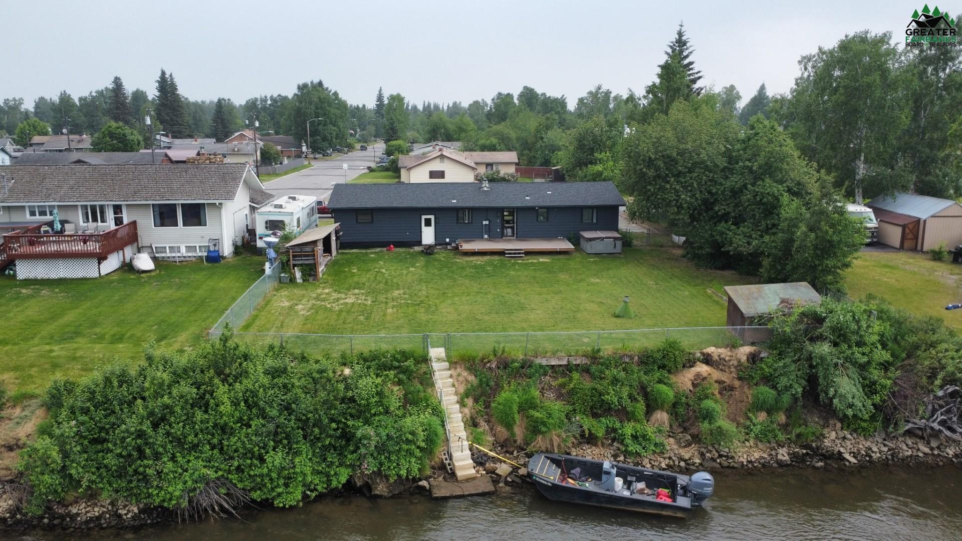 2830 RIVERVIEW DRIVE