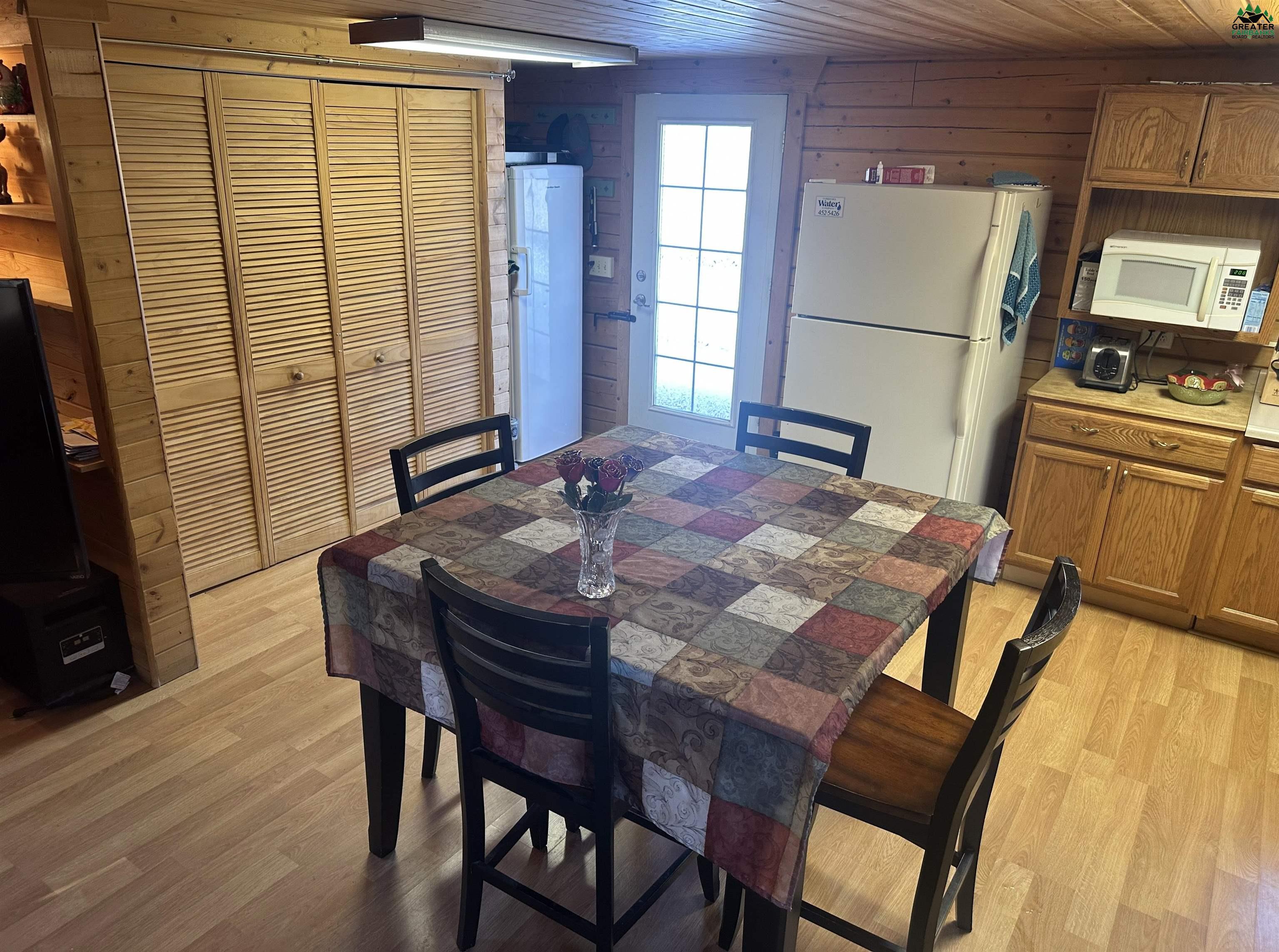 2745 BONANZA TRAIL