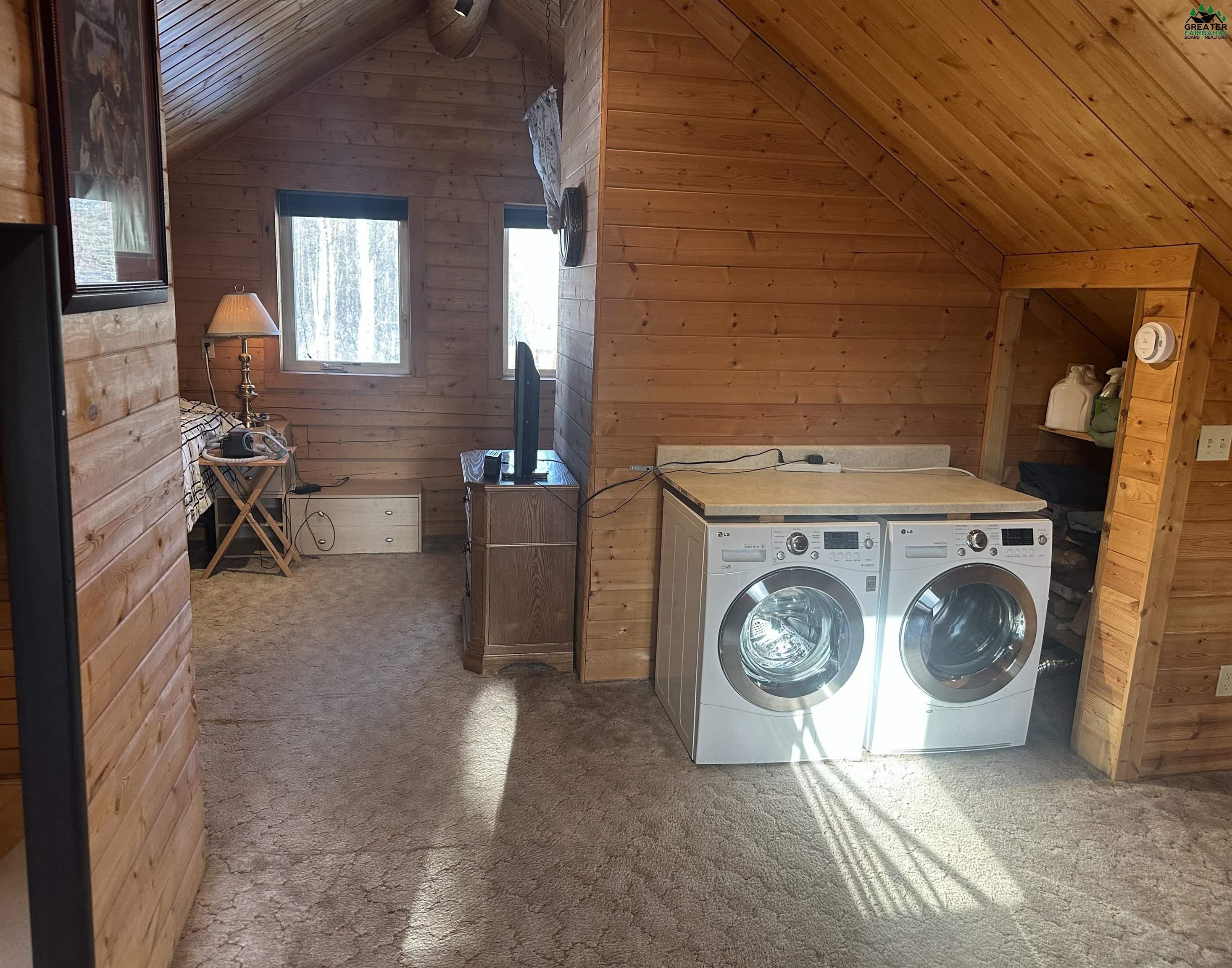 2745 BONANZA TRAIL