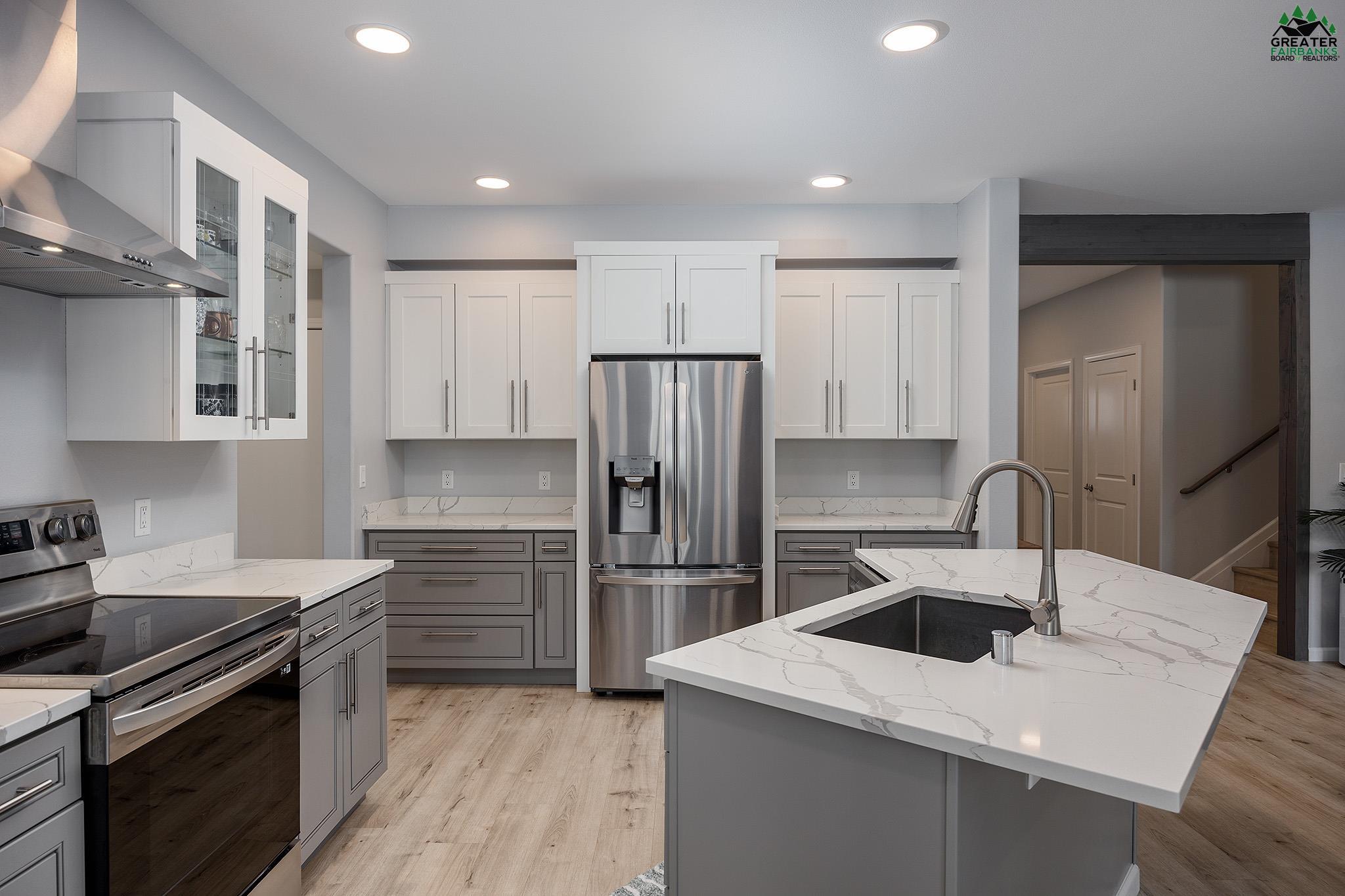 3846 OLIVER DRIVE