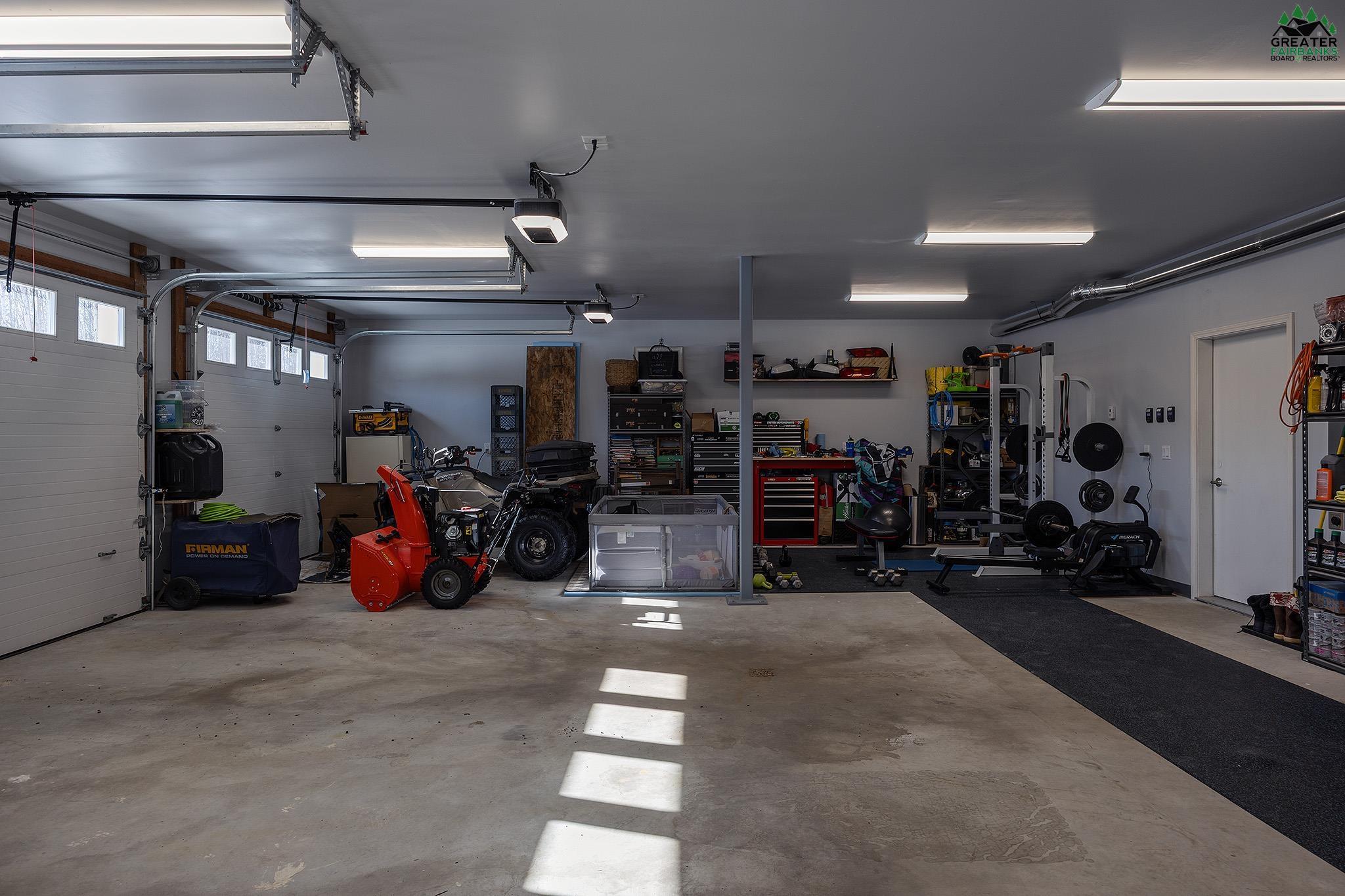 3846 OLIVER DRIVE