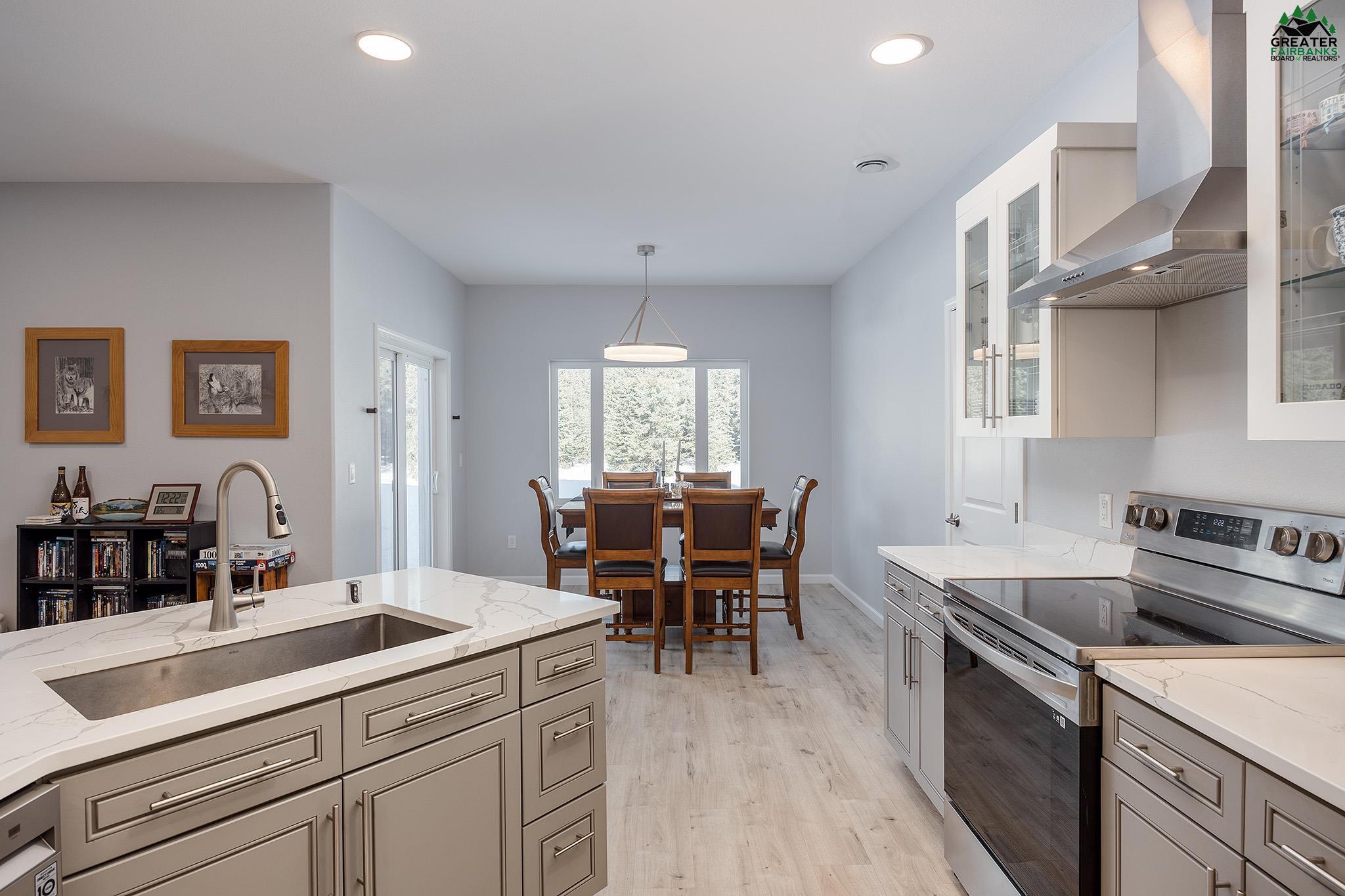 3846 OLIVER DRIVE