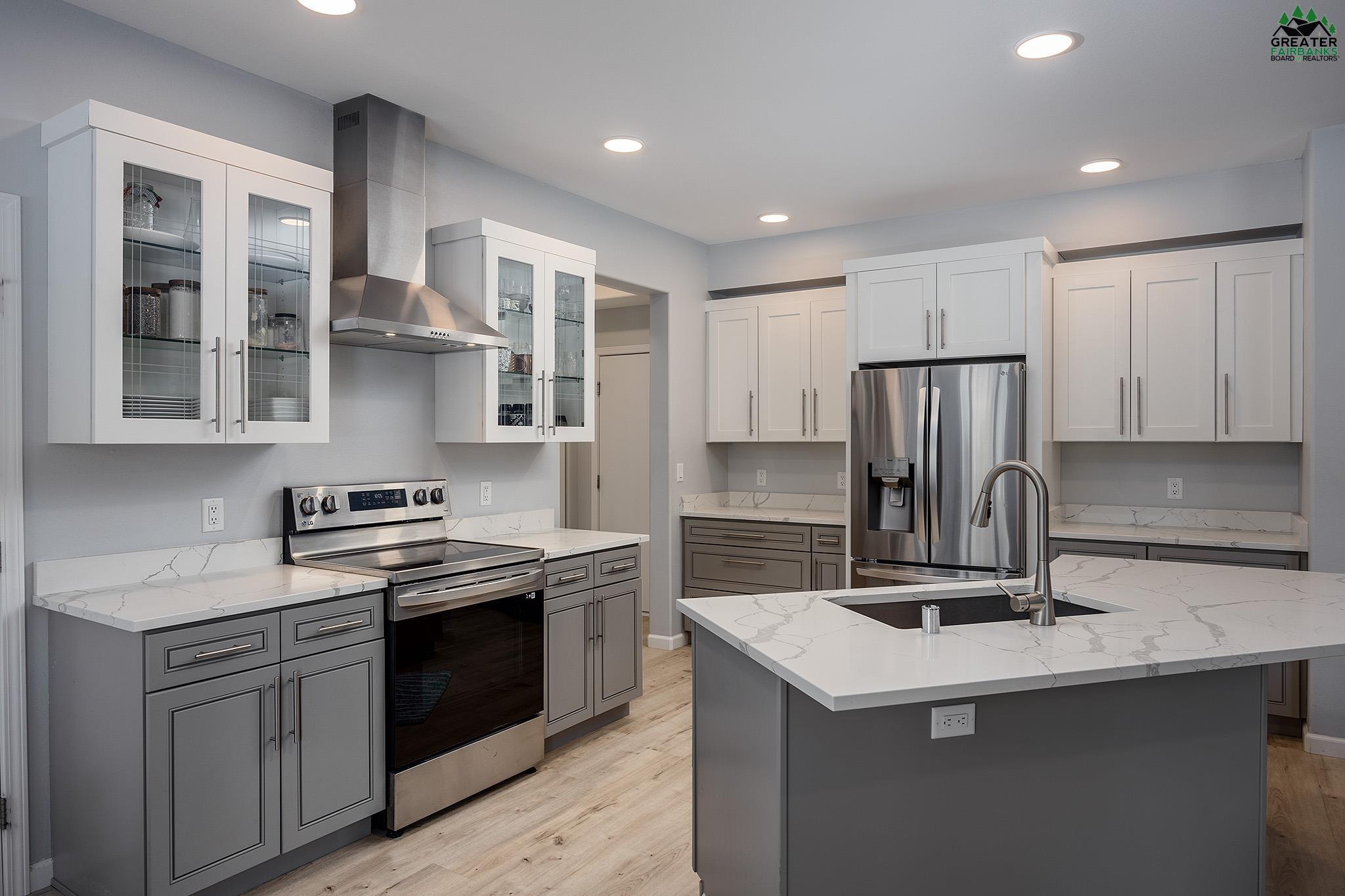 3846 OLIVER DRIVE