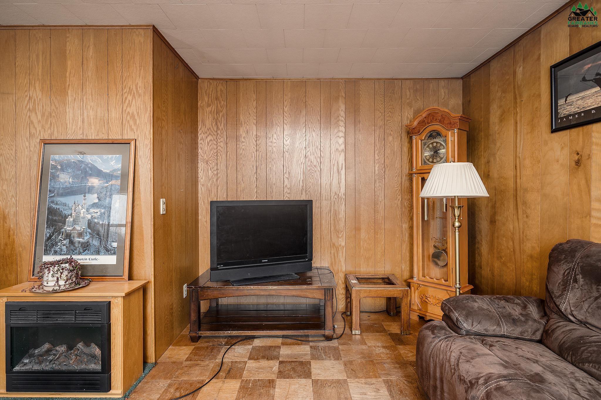 1030 OLD STEESE HIGHWAY