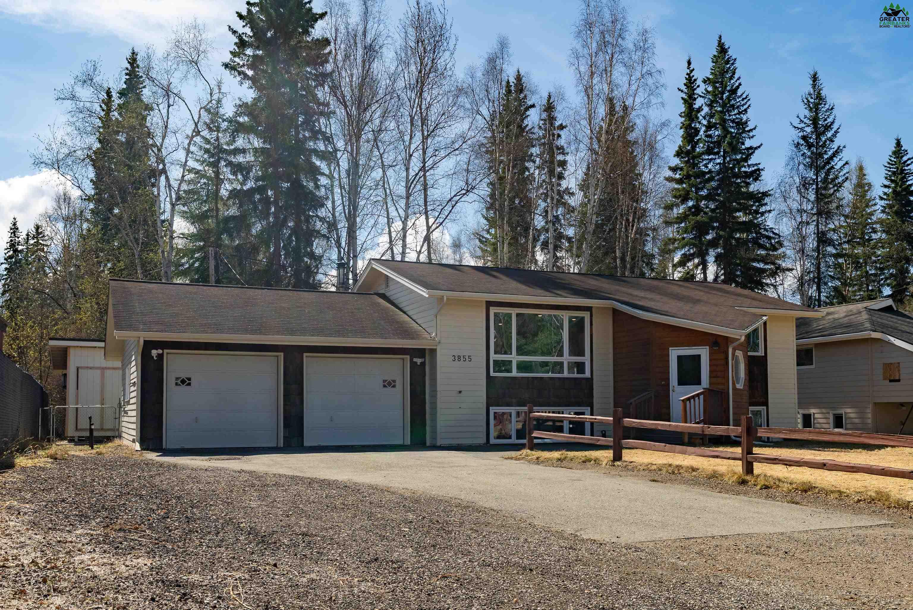 3855 DUNLAP AVE