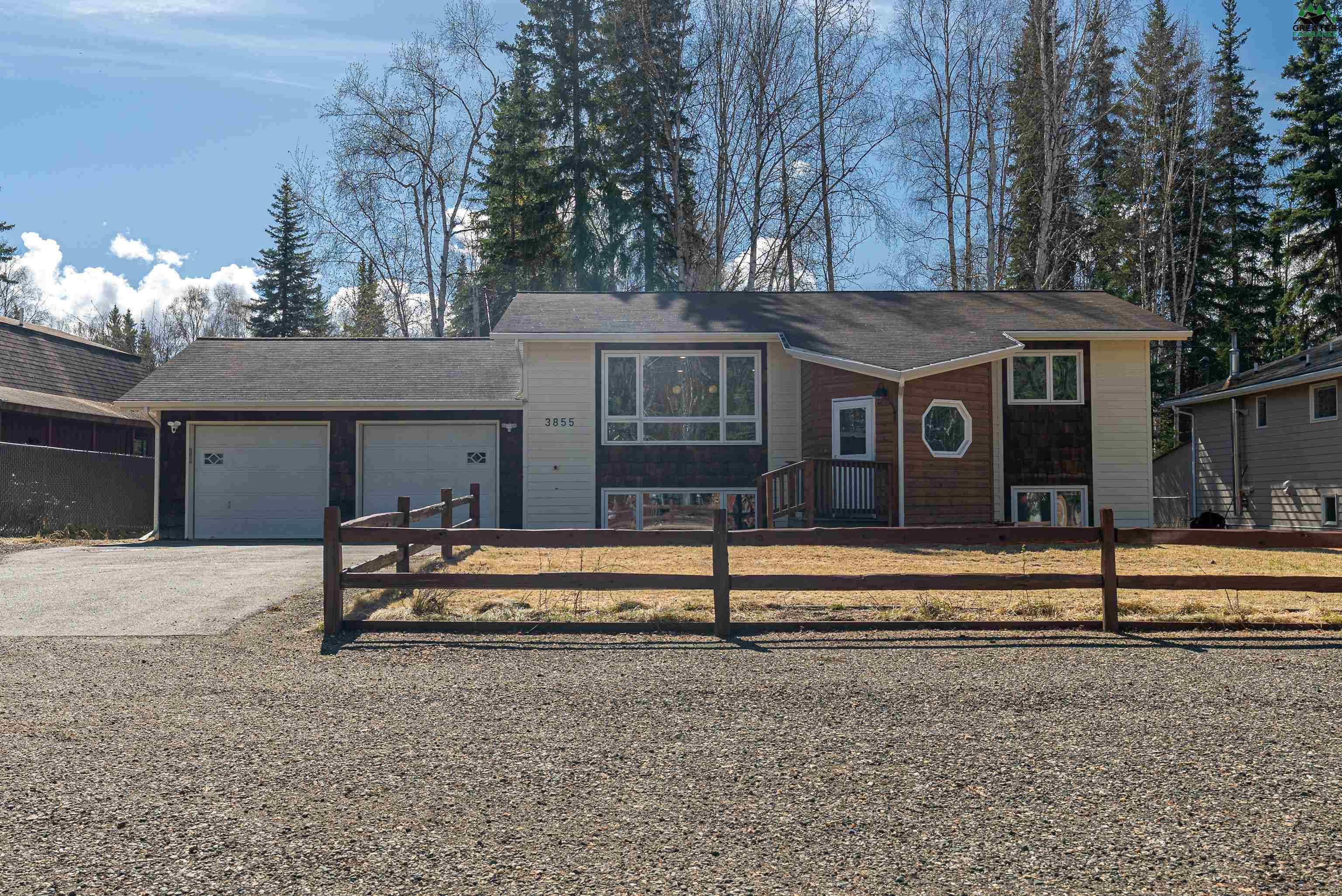3855 DUNLAP AVE