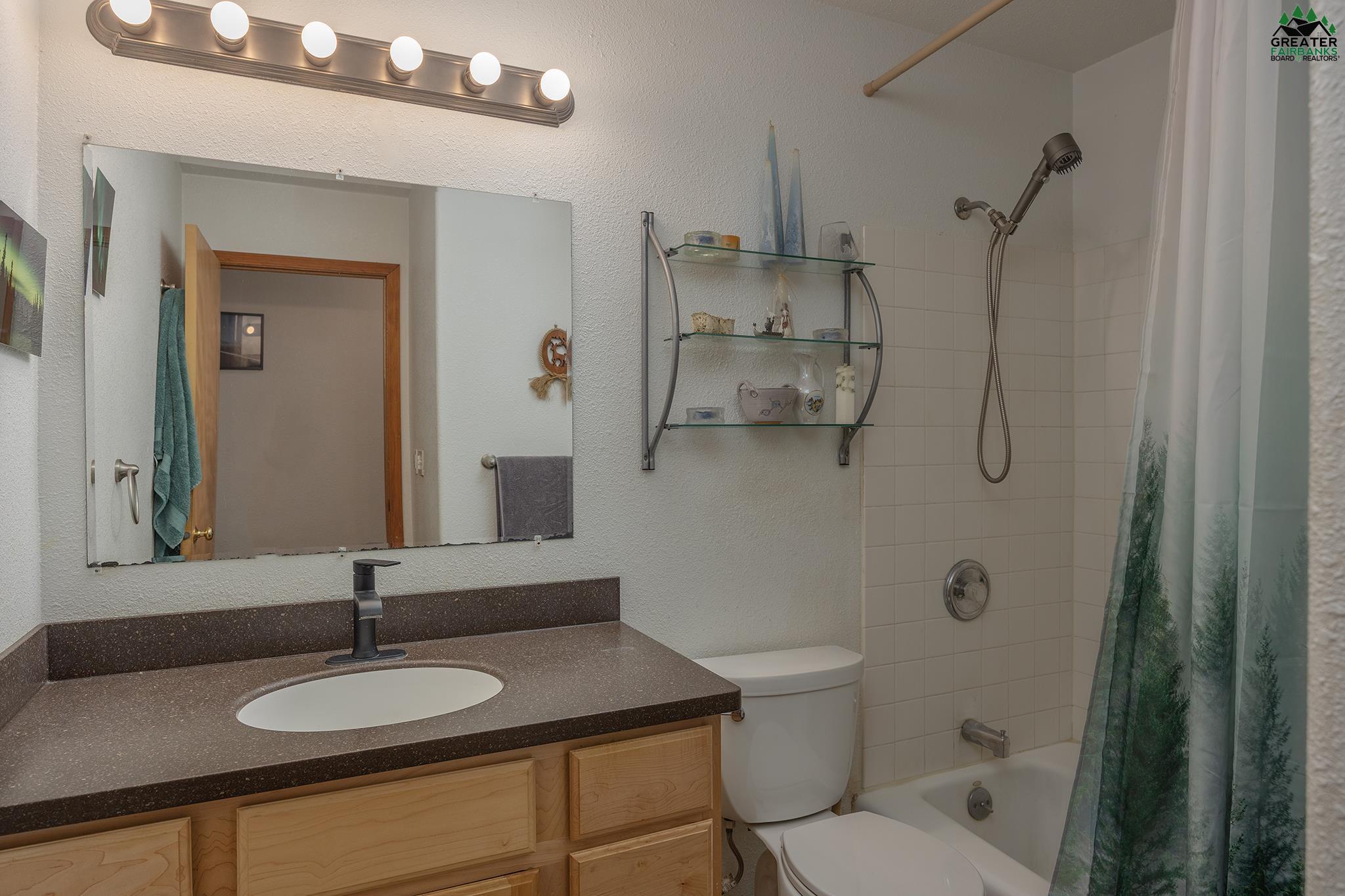 2578 KALISPELL LOOP