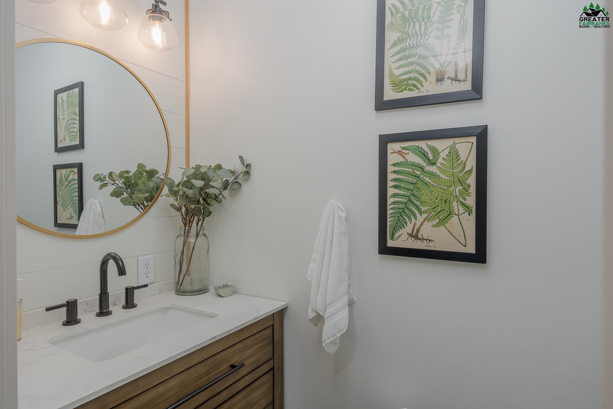 2078 SARA-LYNN ROAD