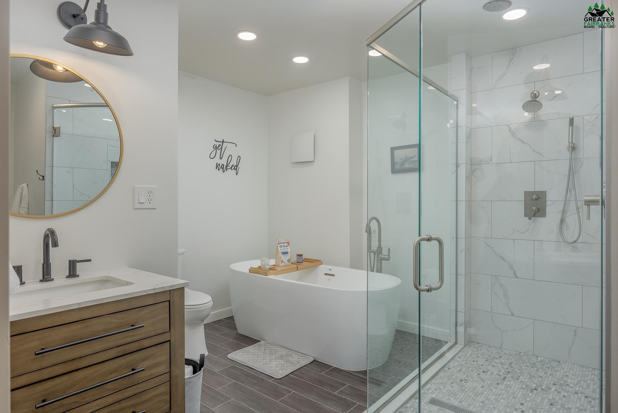 2078 SARA-LYNN ROAD