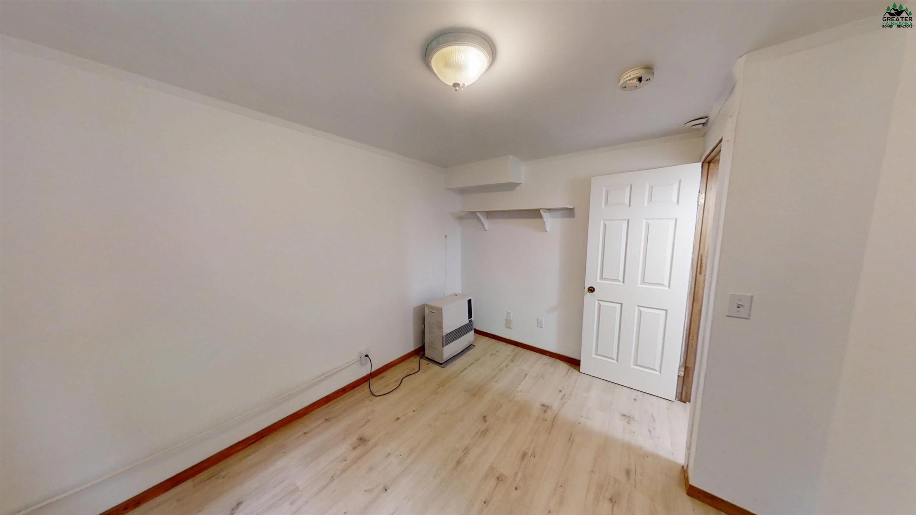 824 VIDE DRIVE