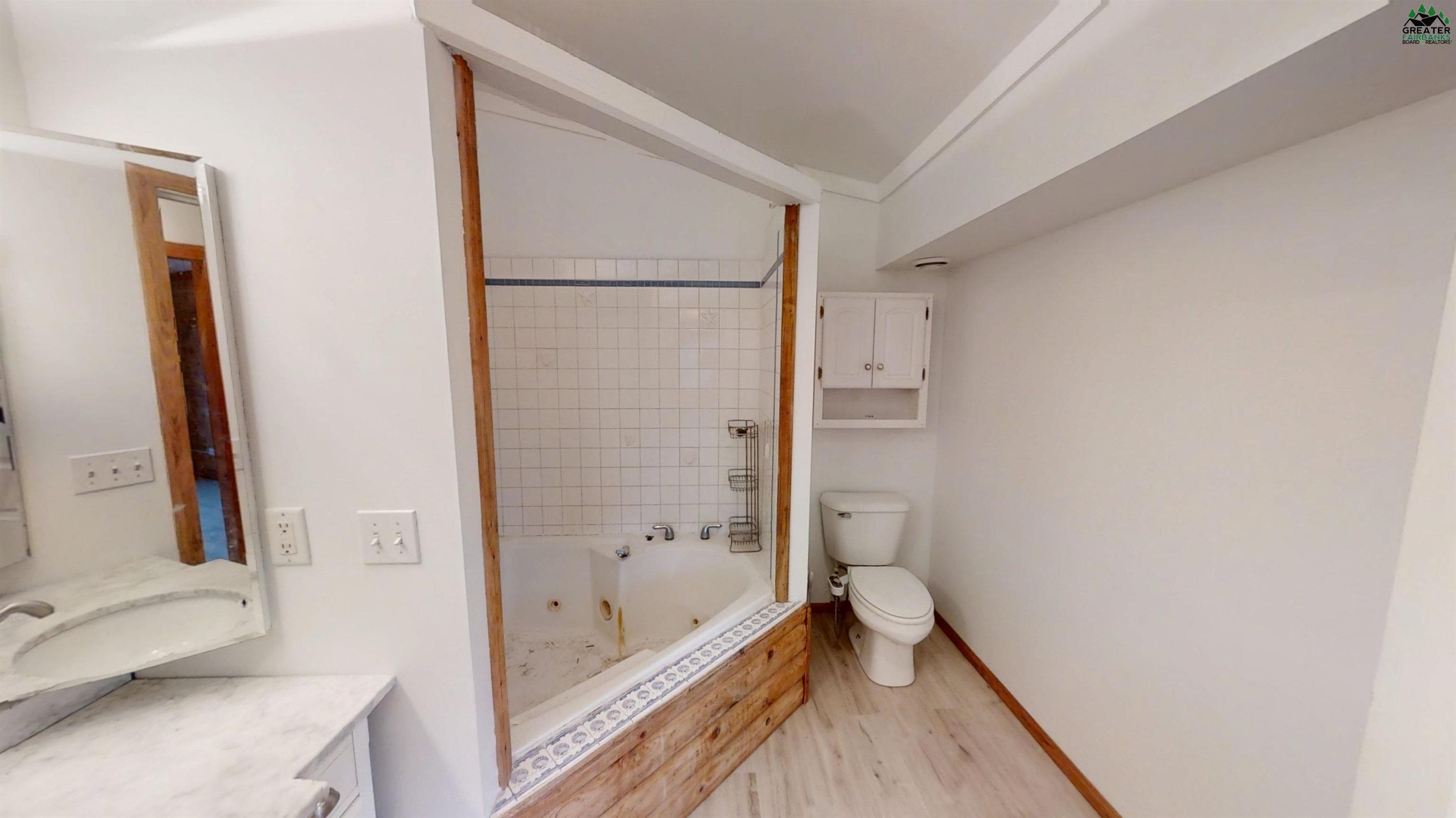 824 VIDE DRIVE