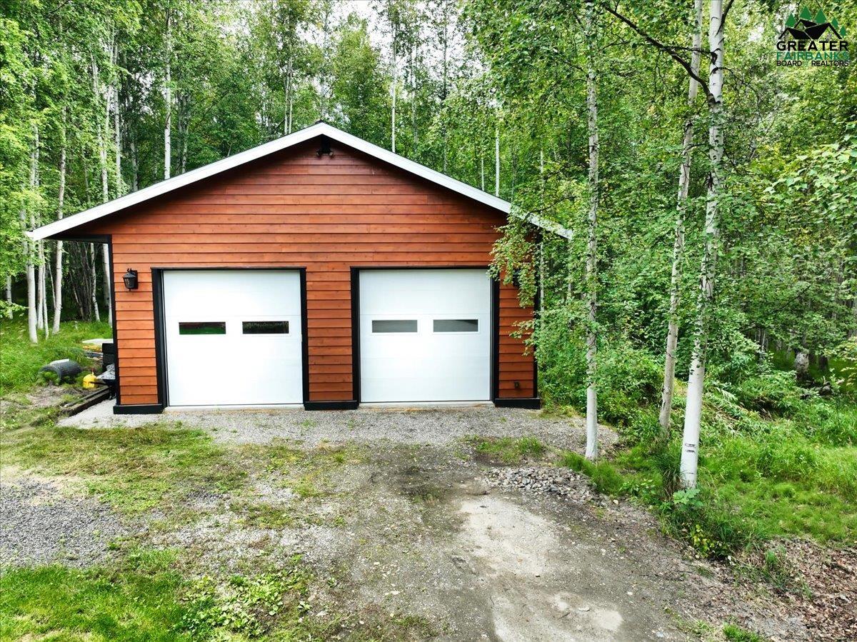 300 CRYSTAL ROAD