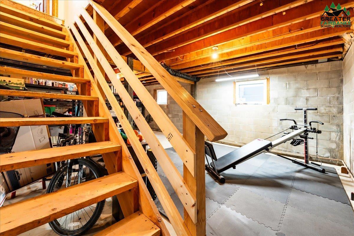 300 CRYSTAL ROAD