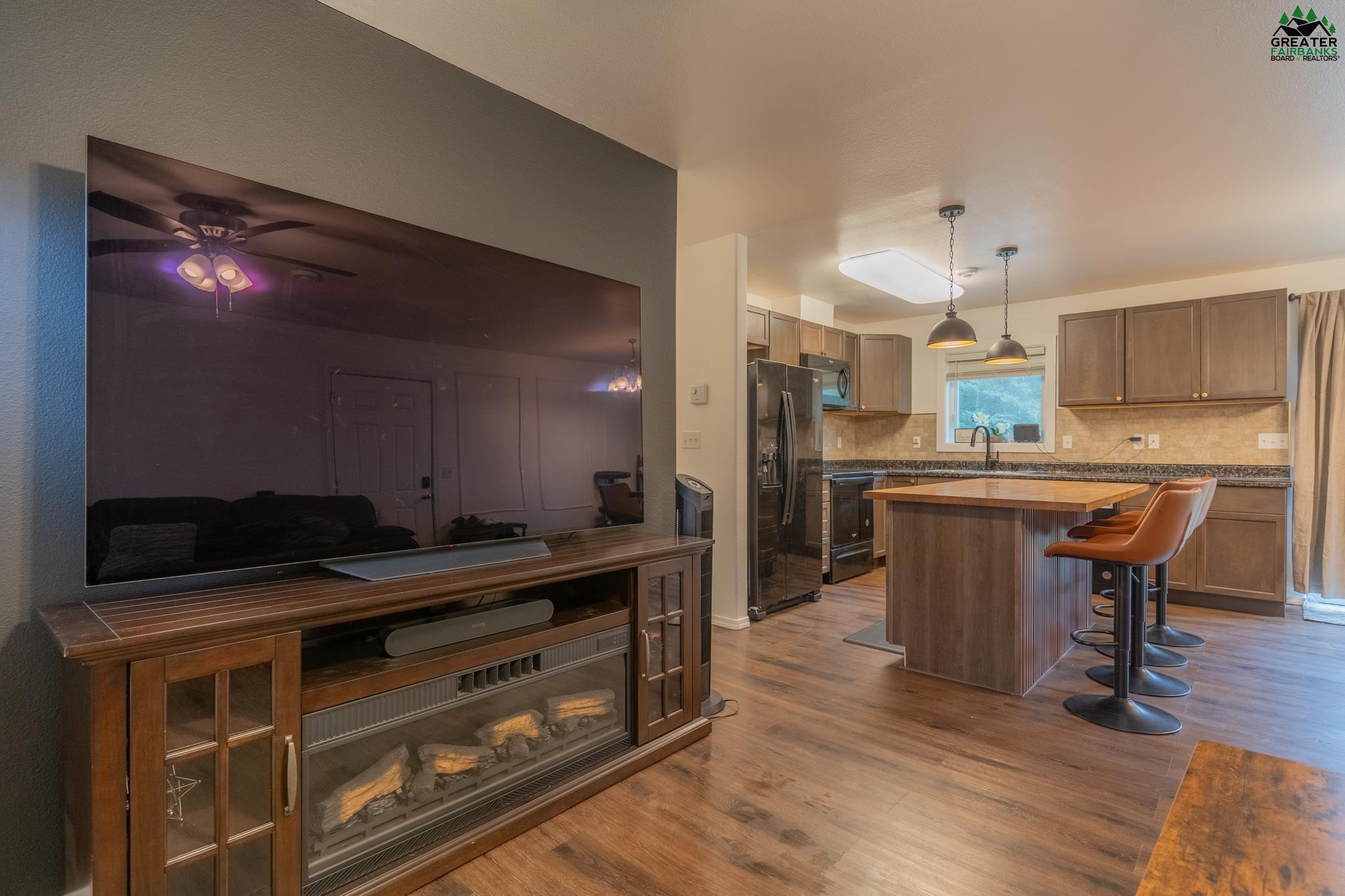 1455 MILL POND COURT