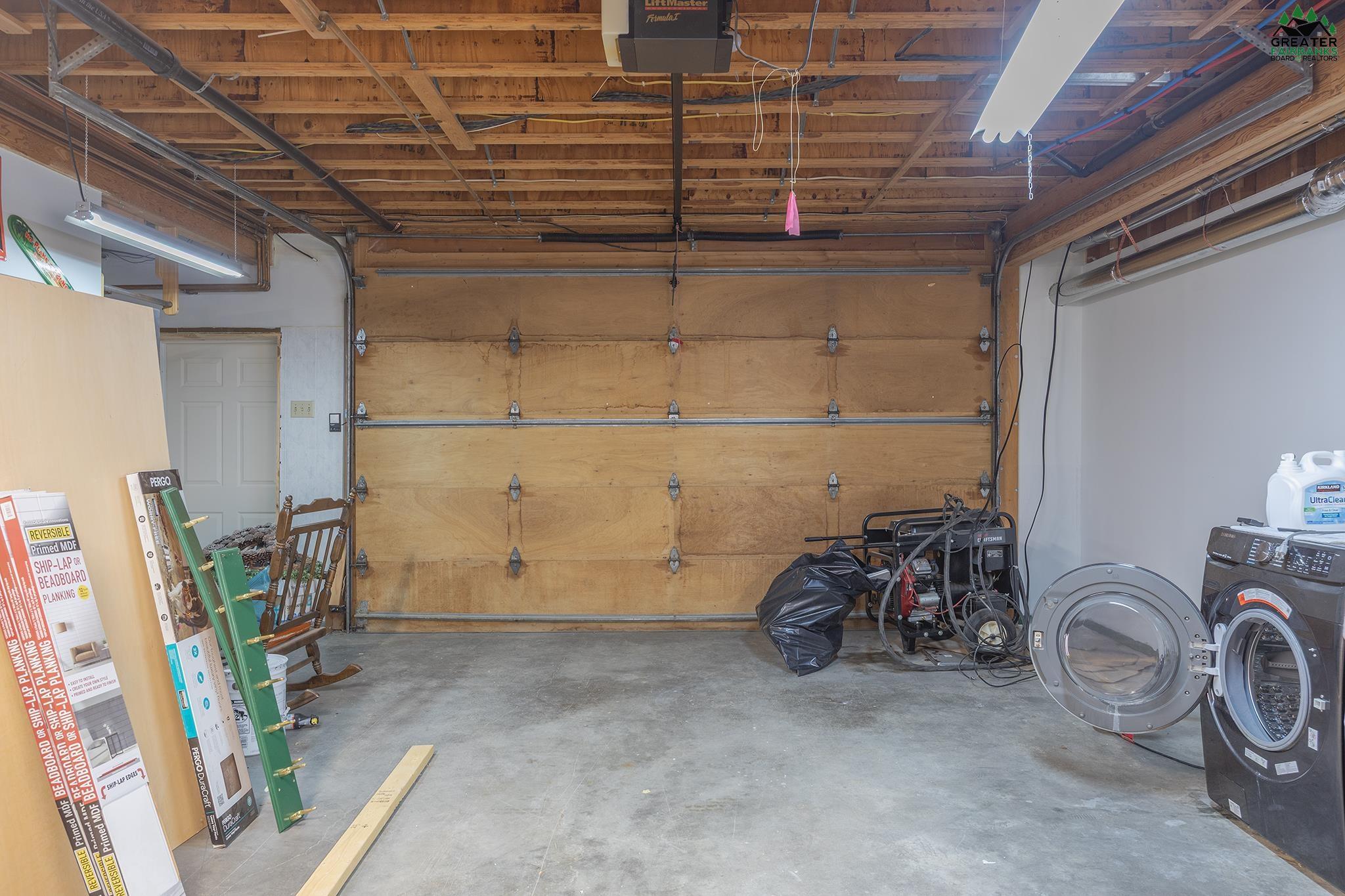 2078 SARA-LYNN ROAD