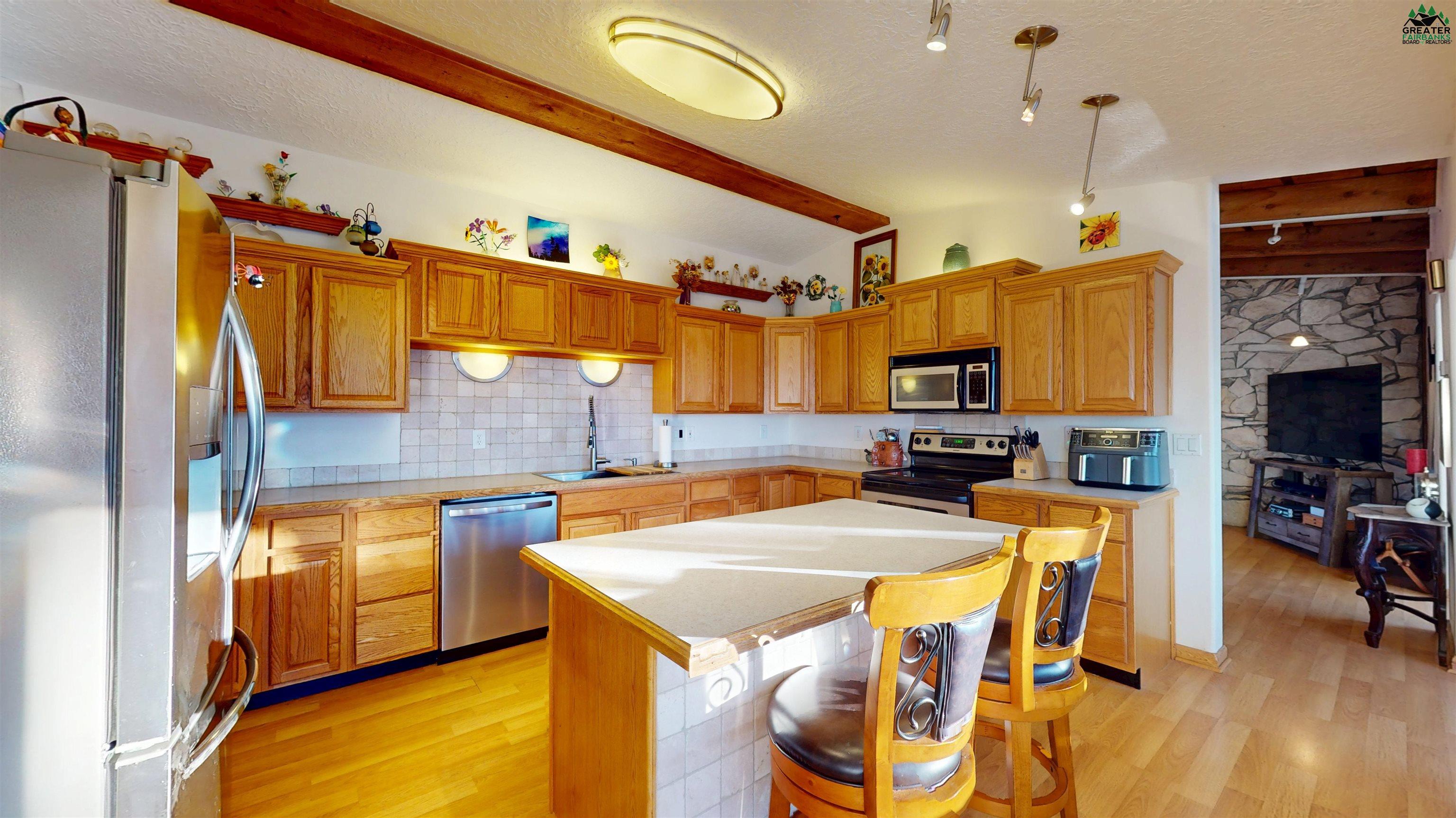 347 HILLSIDE DRIVE