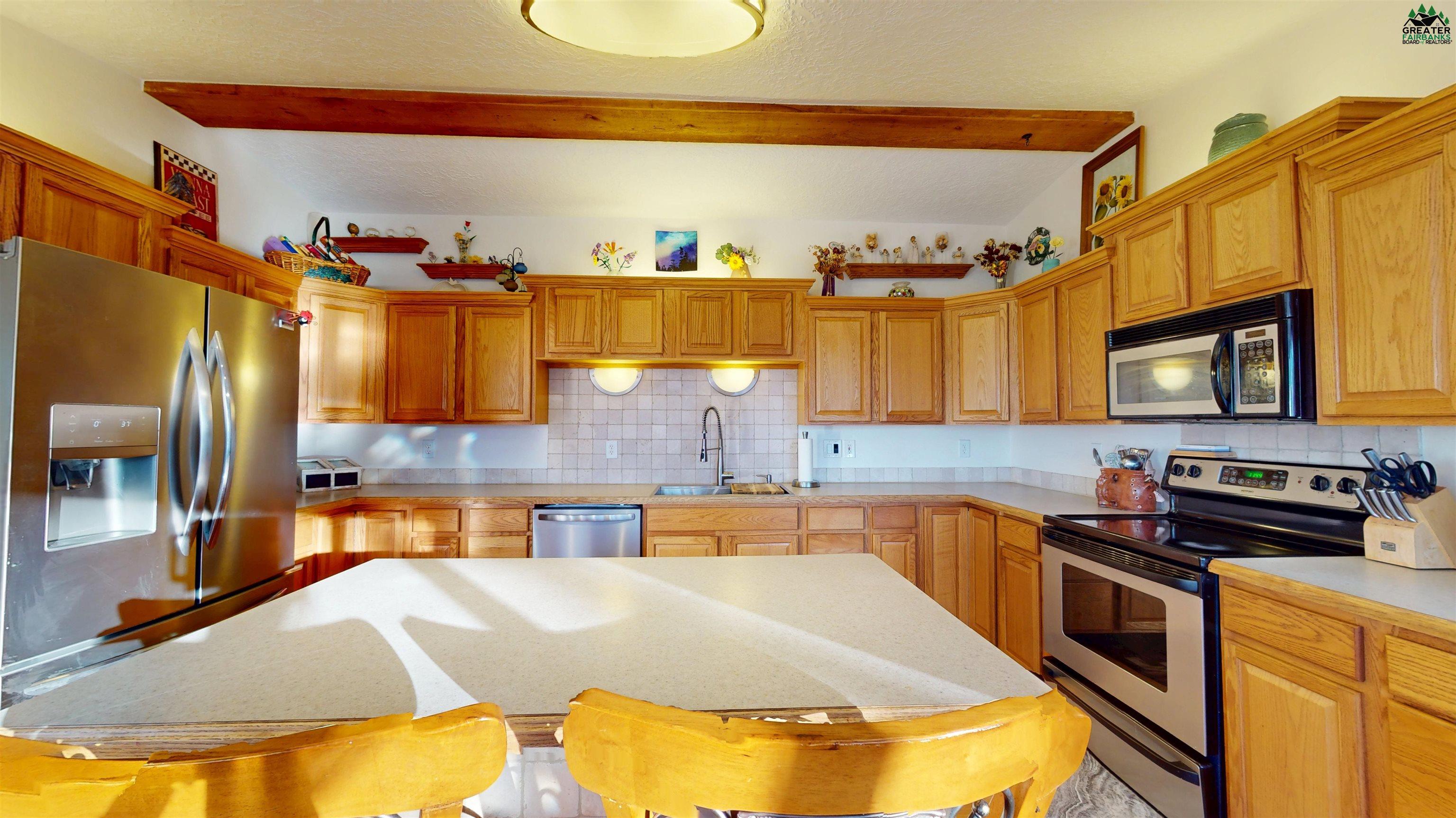 347 HILLSIDE DRIVE