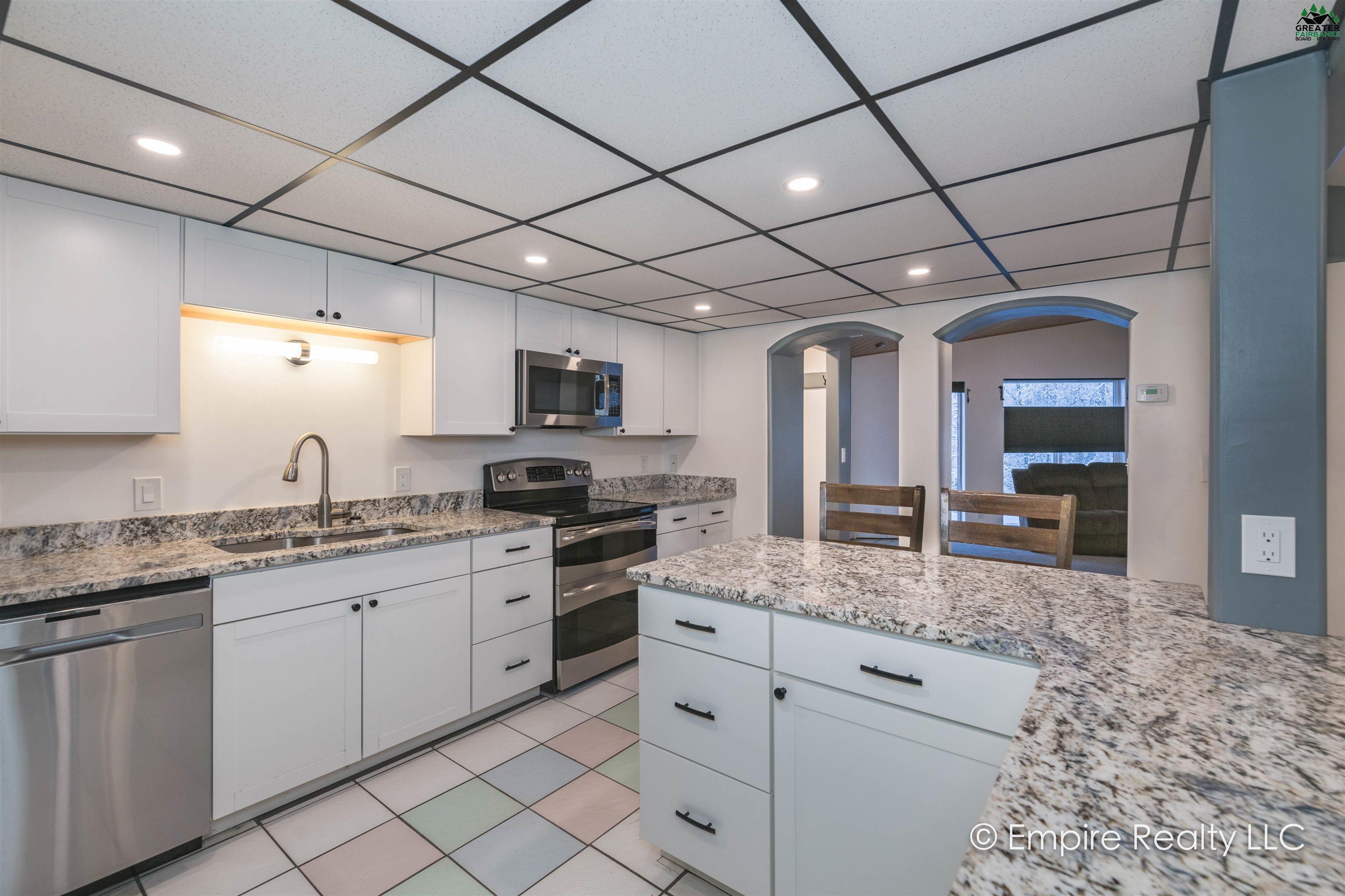 796 OLD STEESE HIGHWAY N