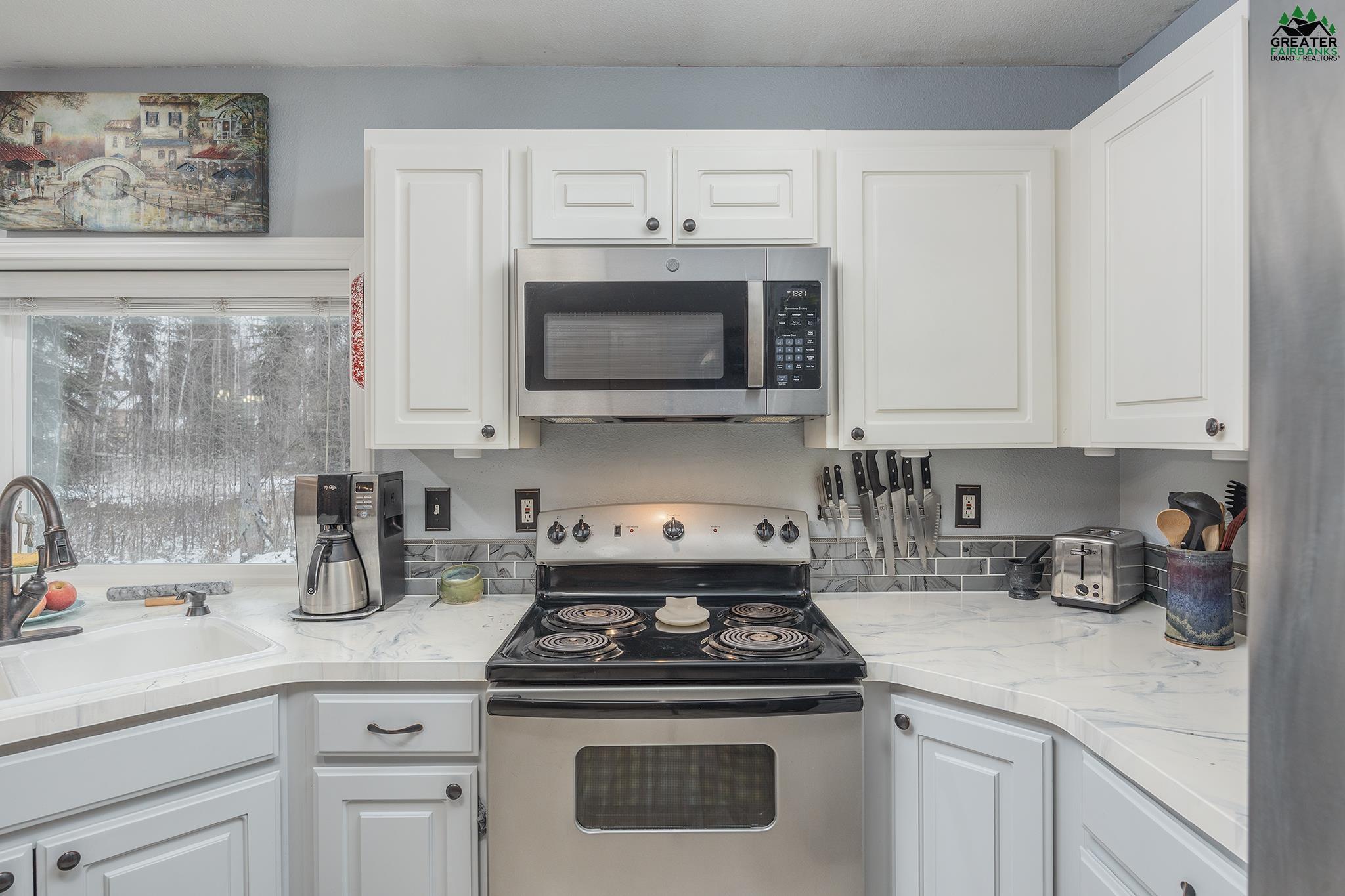 1981 CHRISTINE DRIVE