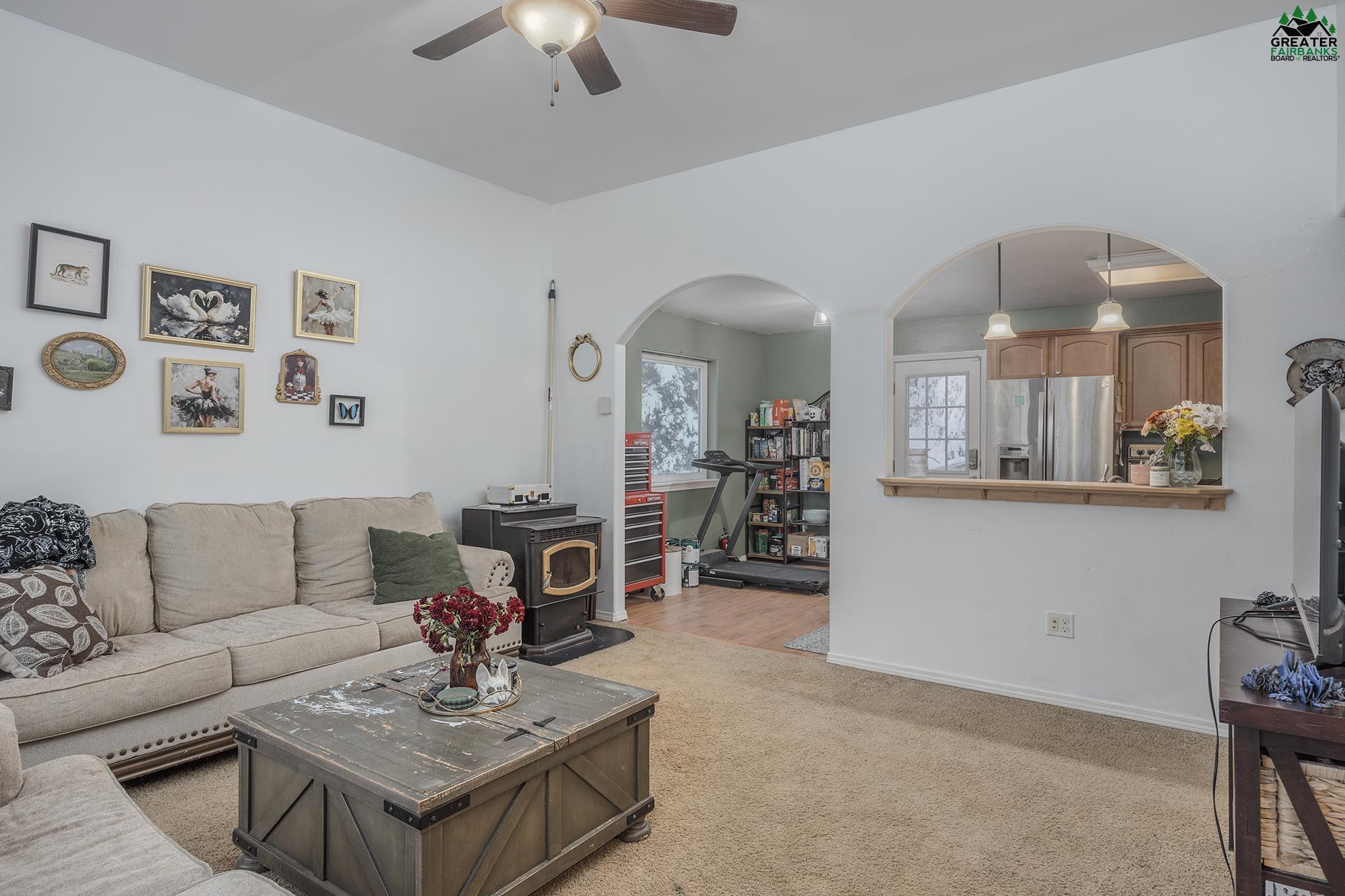 682 TANGLEWOOD DRIVE