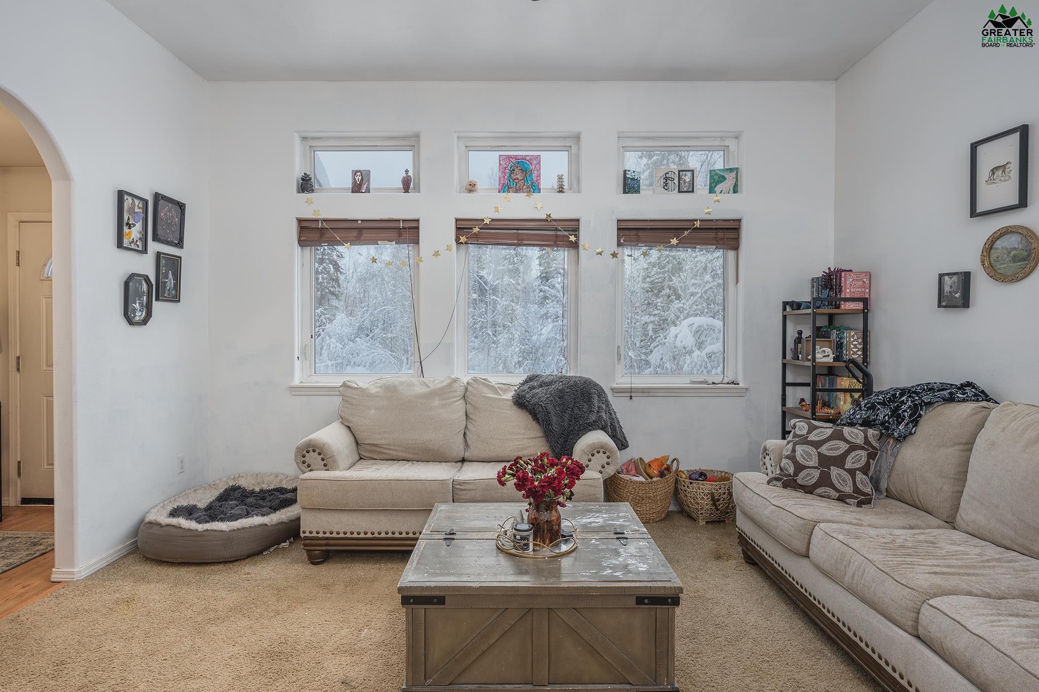 682 TANGLEWOOD DRIVE
