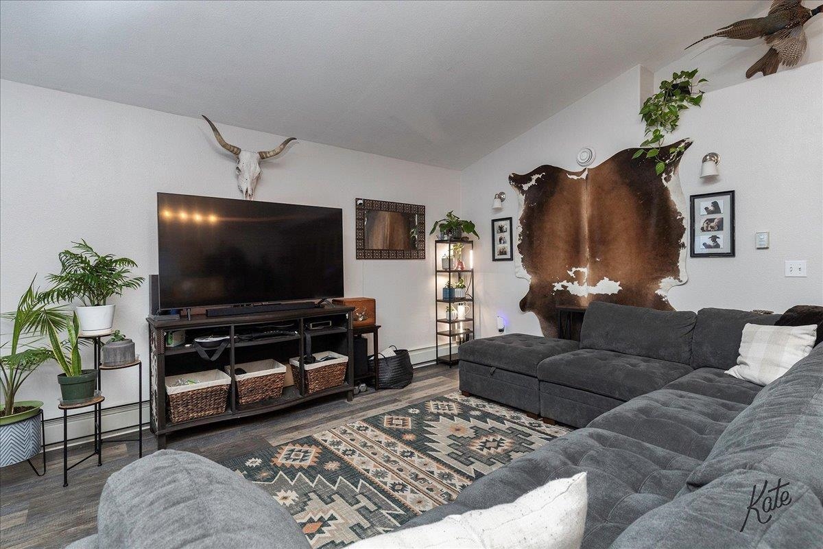 1971 ROSEWOOD DRIVE
