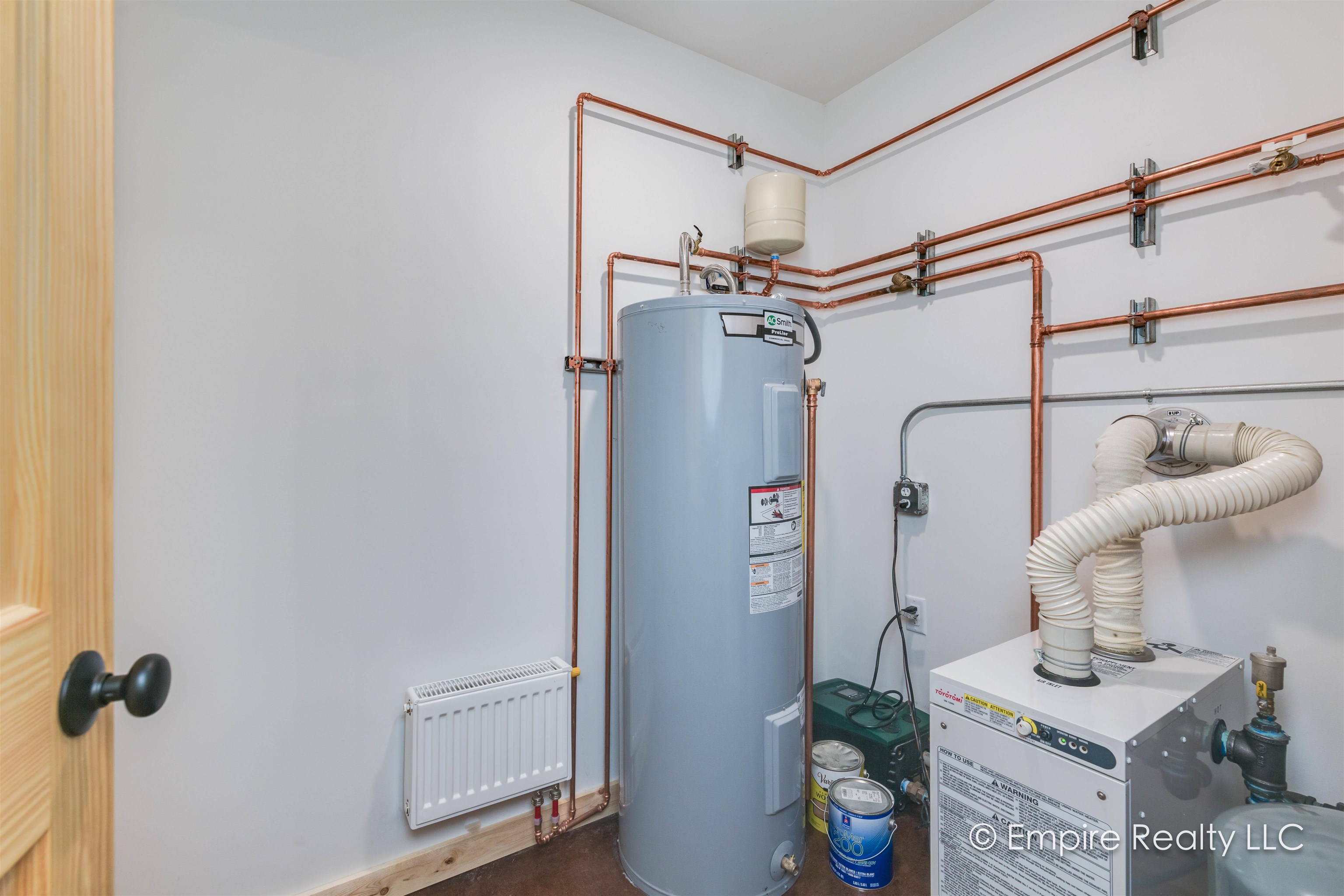 1984 BECKER RIDGE ROAD
