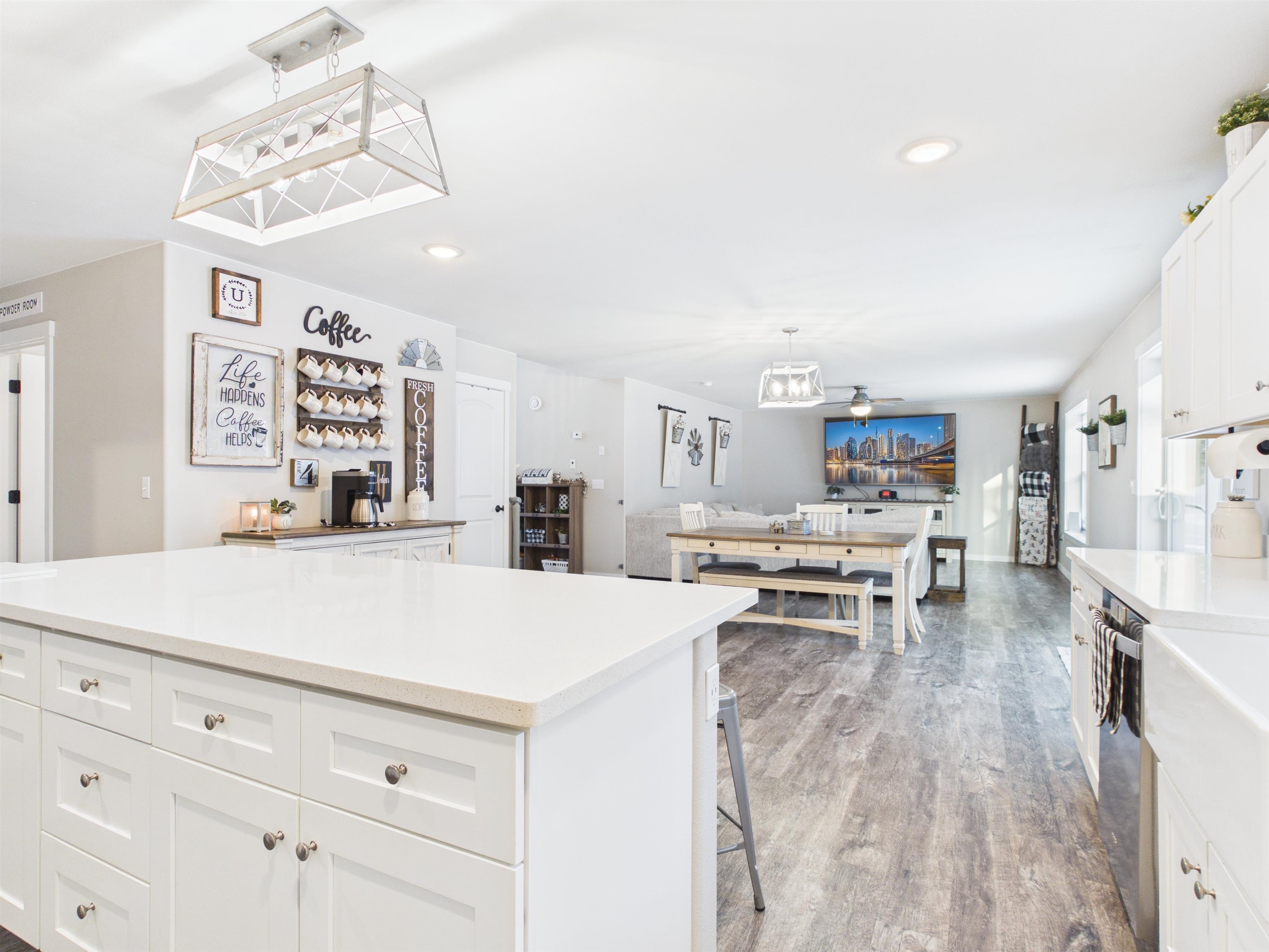 1200 FLORICE DRIVE