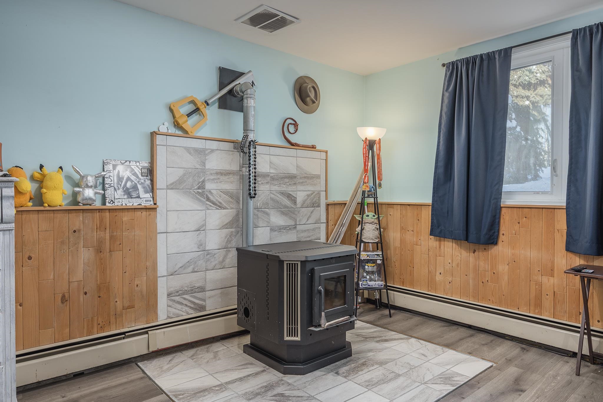 883 RIDGE LOOP ROAD