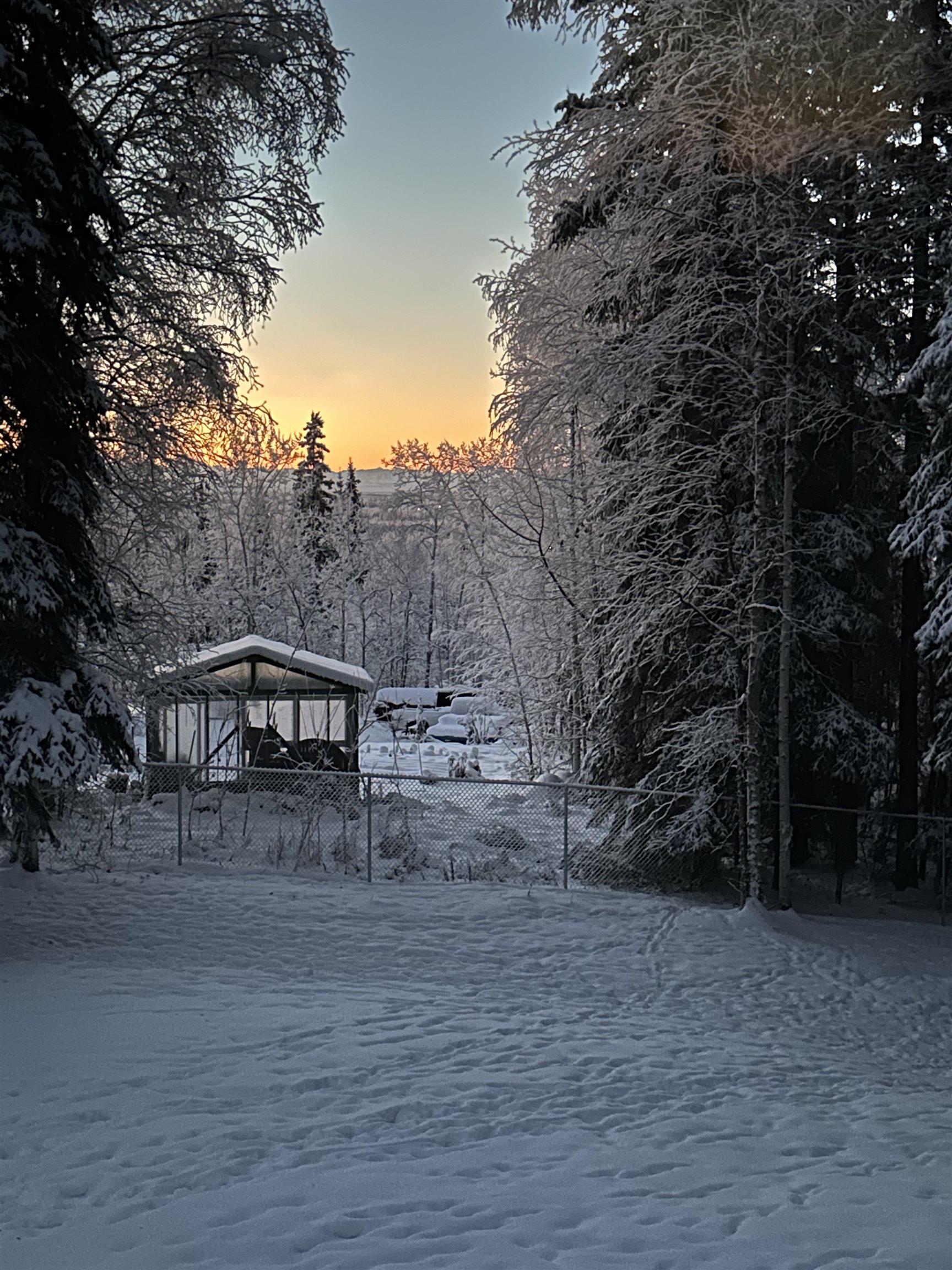 883 RIDGE LOOP ROAD