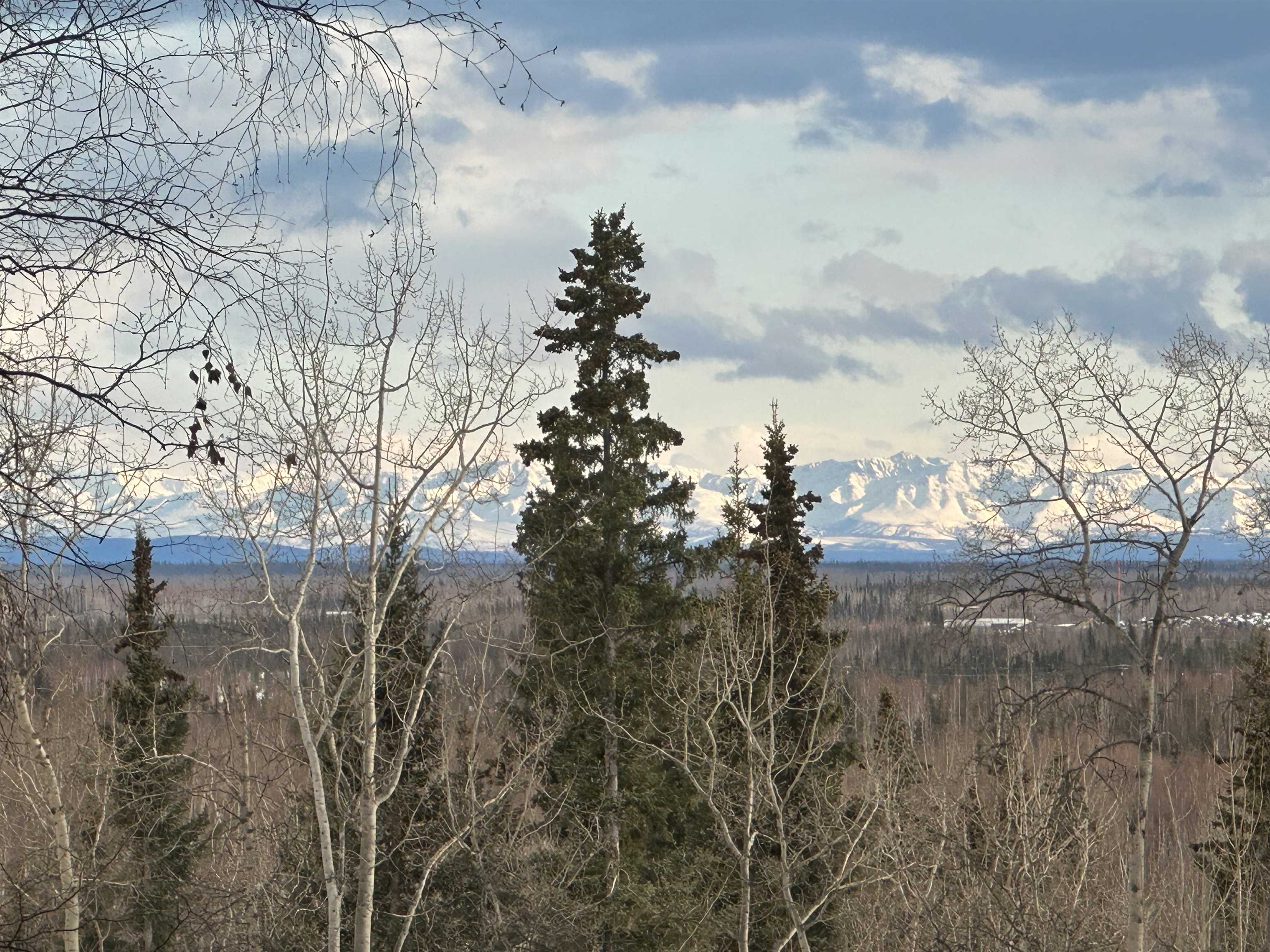 883 RIDGE LOOP ROAD