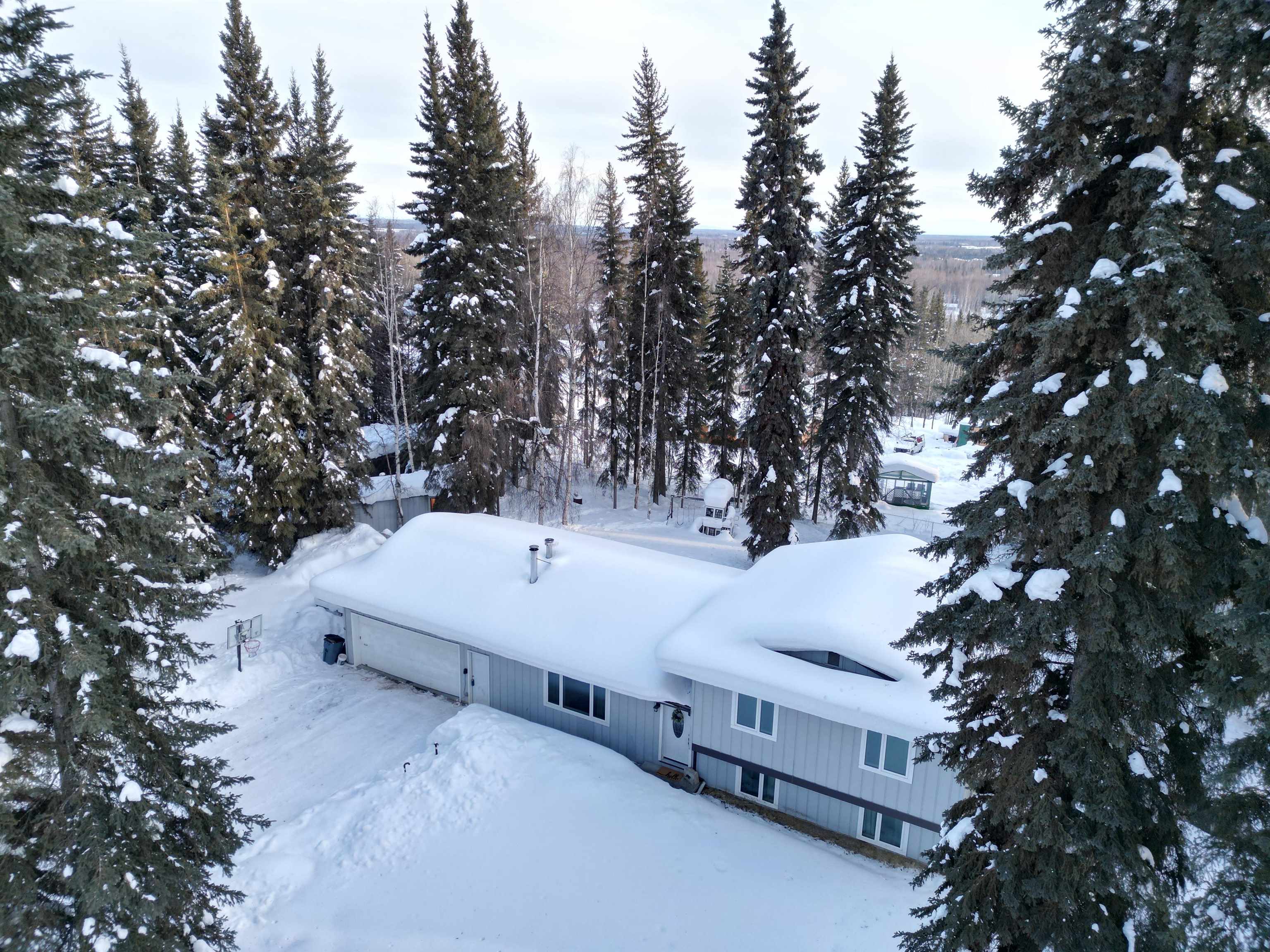 883 RIDGE LOOP ROAD