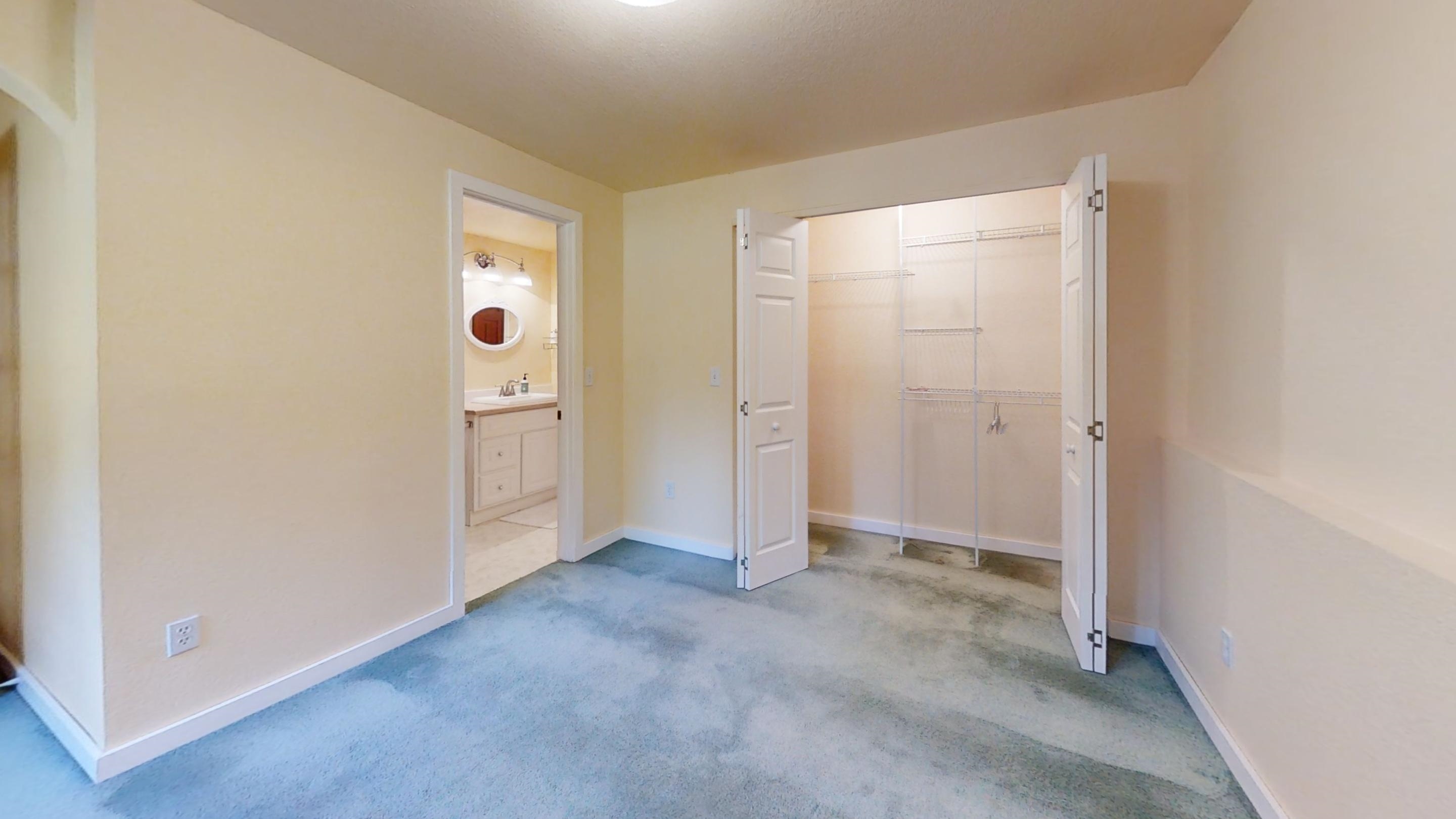 1825 WOODBINE DRIVE