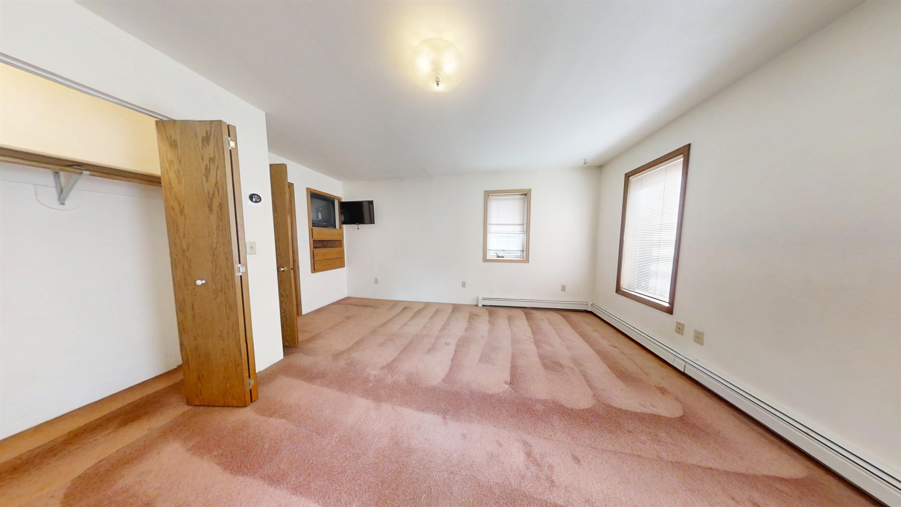 1825 WOODBINE DRIVE