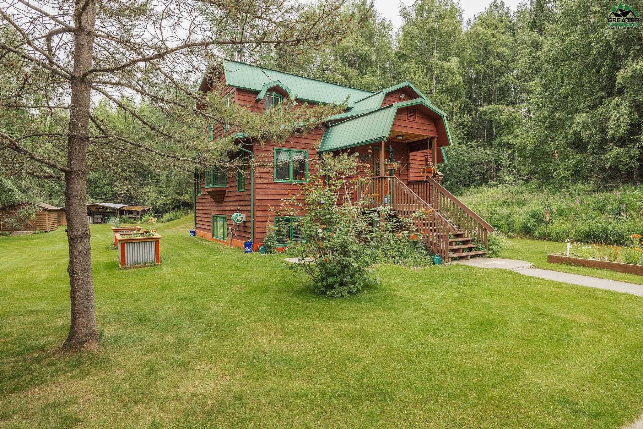 1825 WOODBINE DRIVE