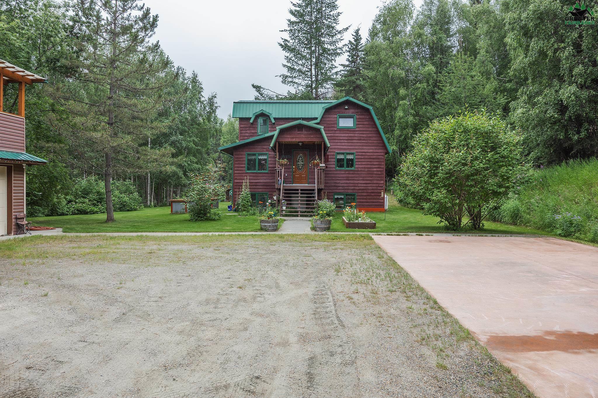 1825 WOODBINE DRIVE
