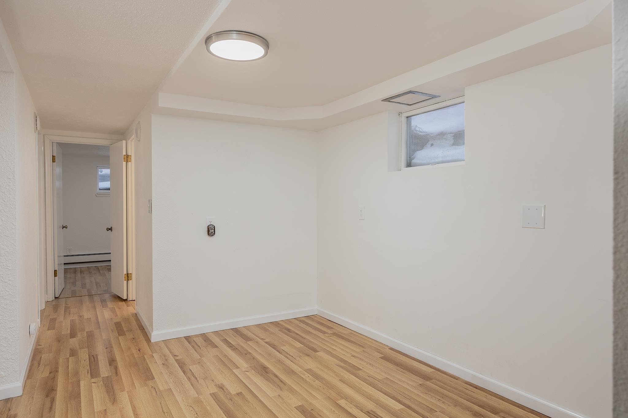 107 E 8TH AVENUE