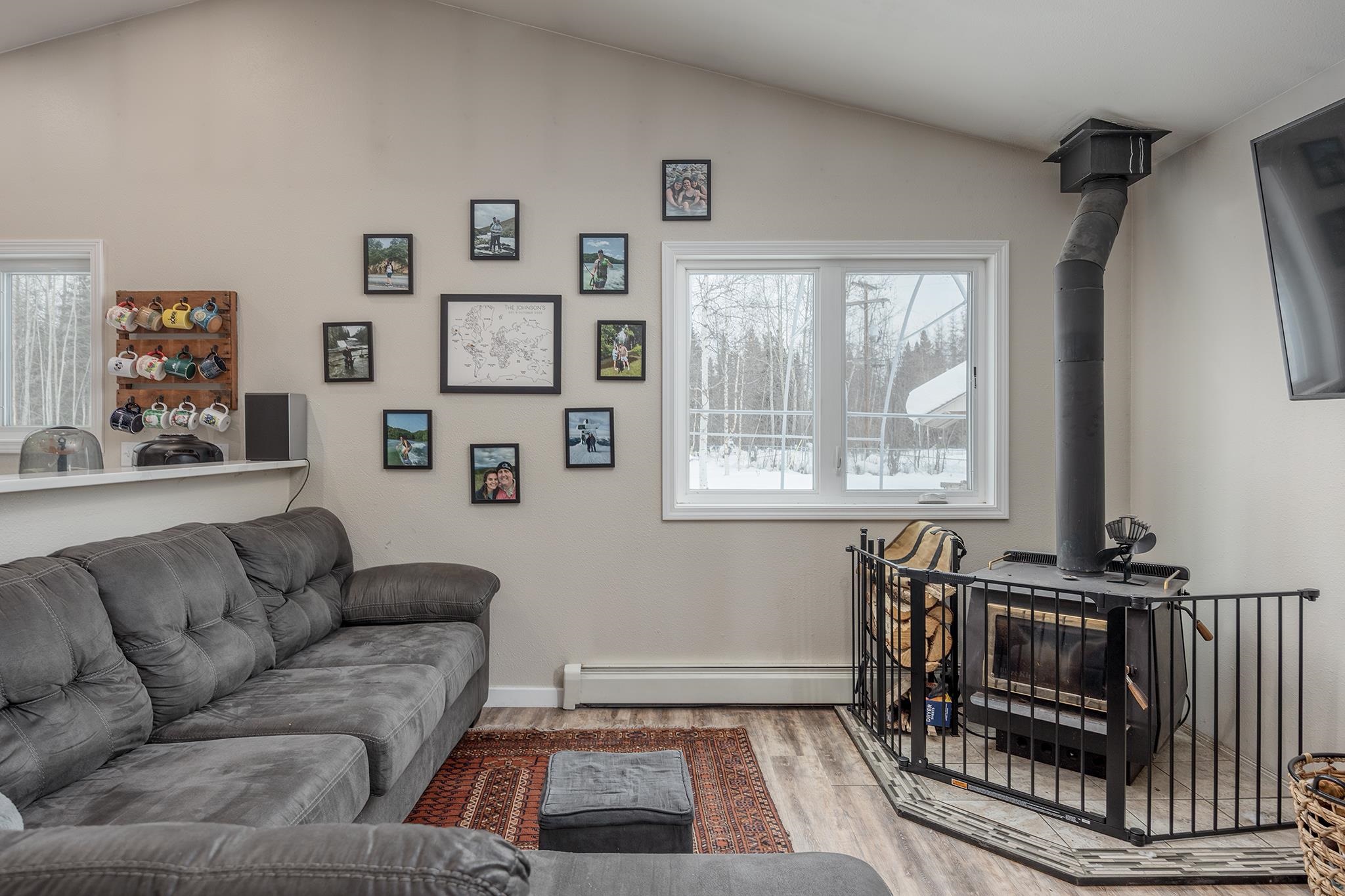 1211 MARSH LAUREL AVENUE