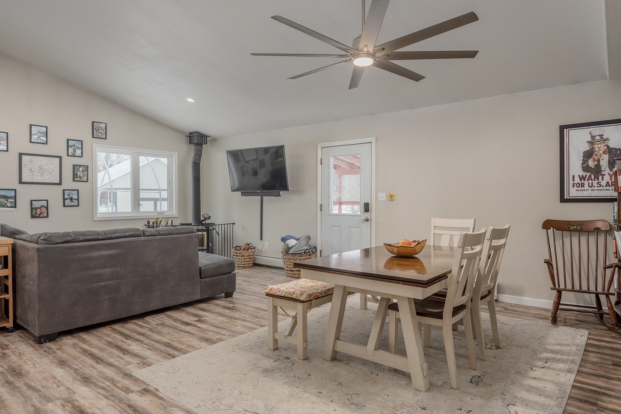 1211 MARSH LAUREL AVENUE