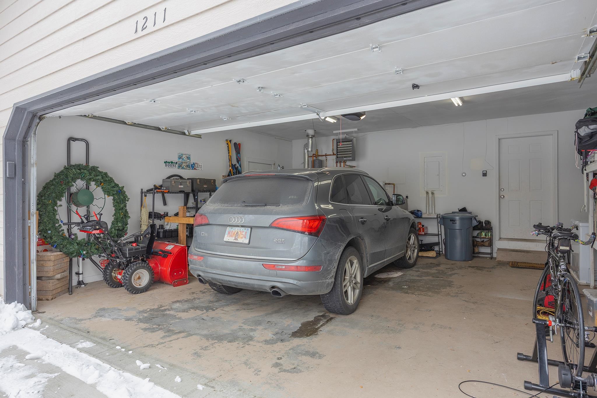 1211 MARSH LAUREL AVENUE