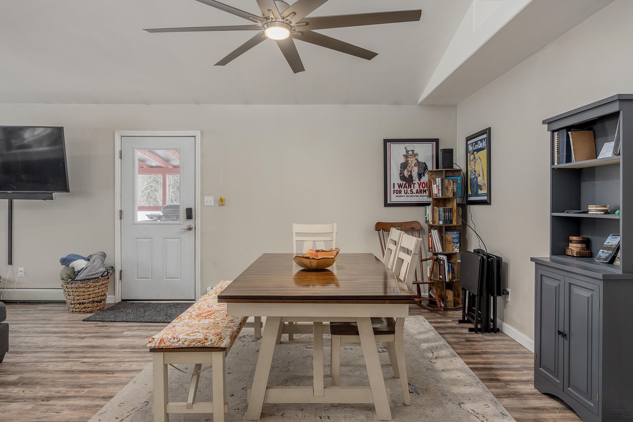 1211 MARSH LAUREL AVENUE