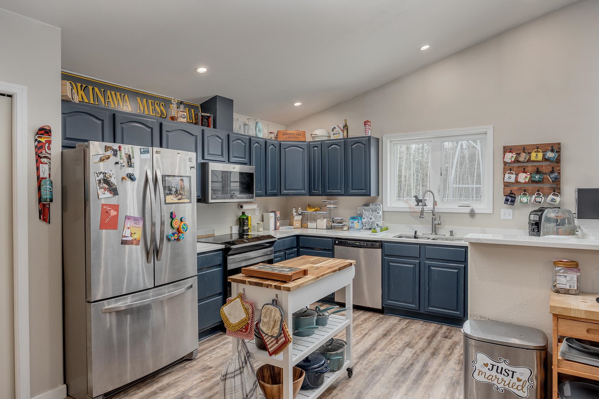 1211 MARSH LAUREL AVENUE