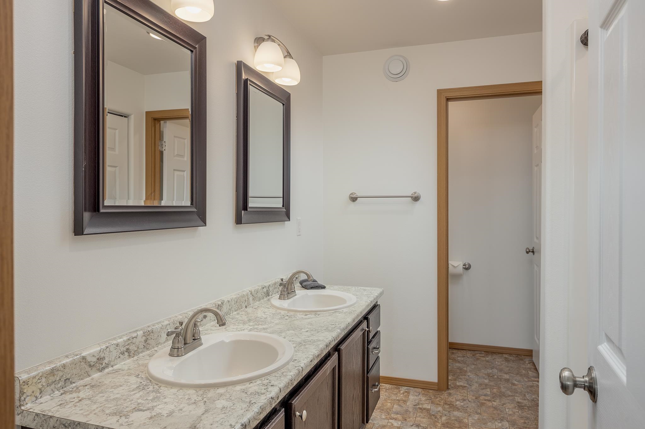 2685 DESERT EAGLE LOOP