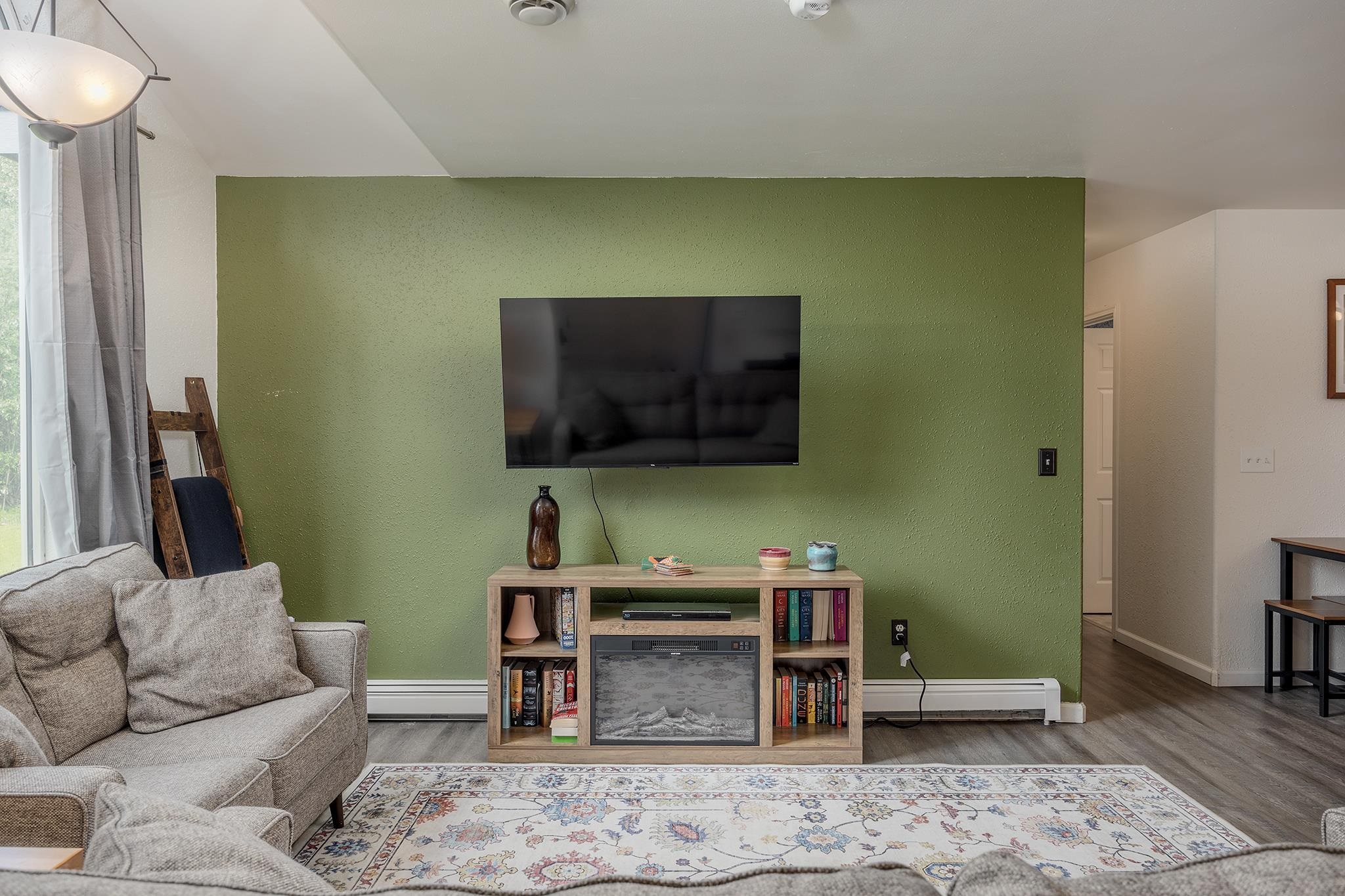 2354 SUNFLOWER LOOP