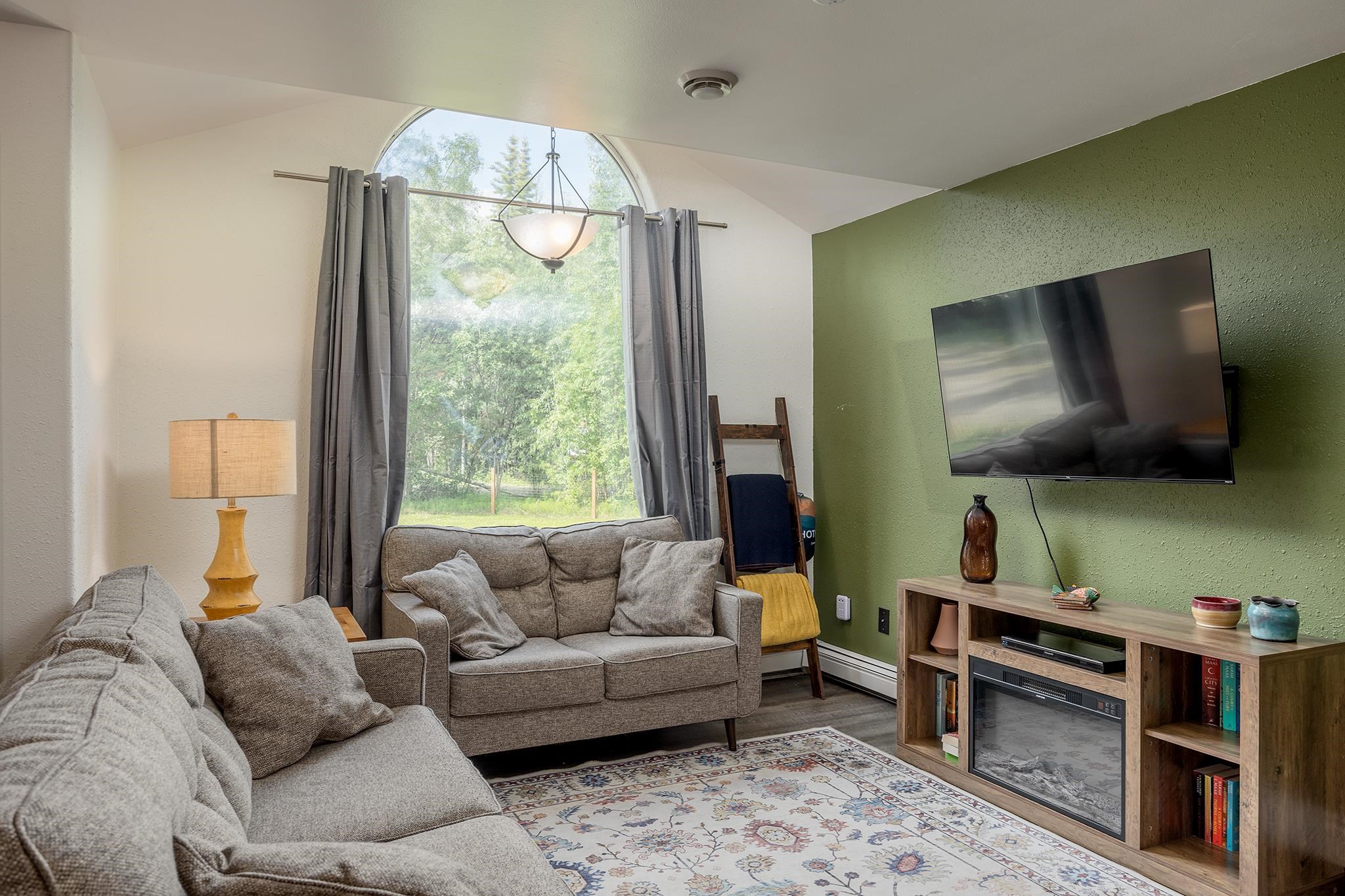 2354 SUNFLOWER LOOP