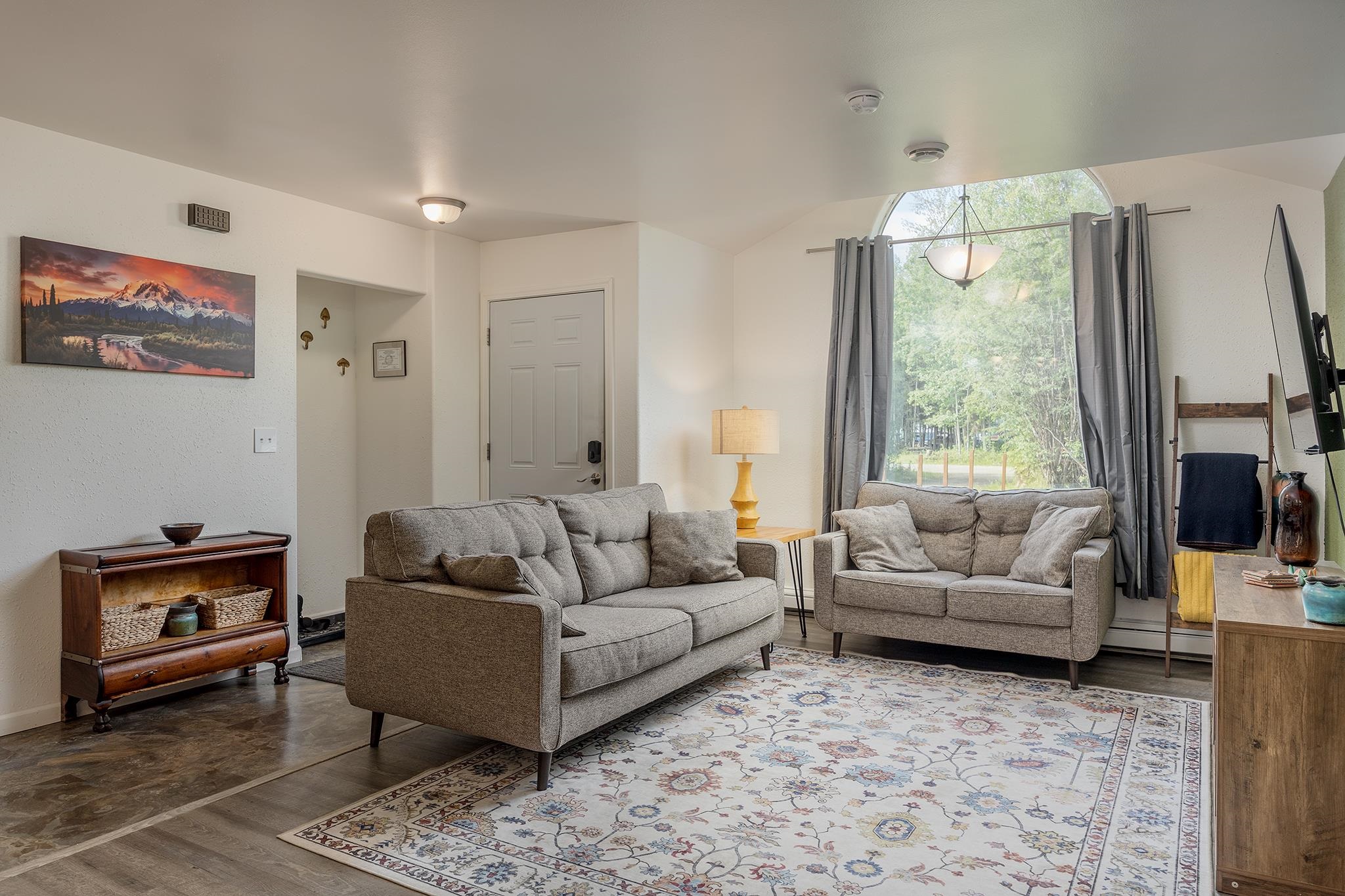 2354 SUNFLOWER LOOP