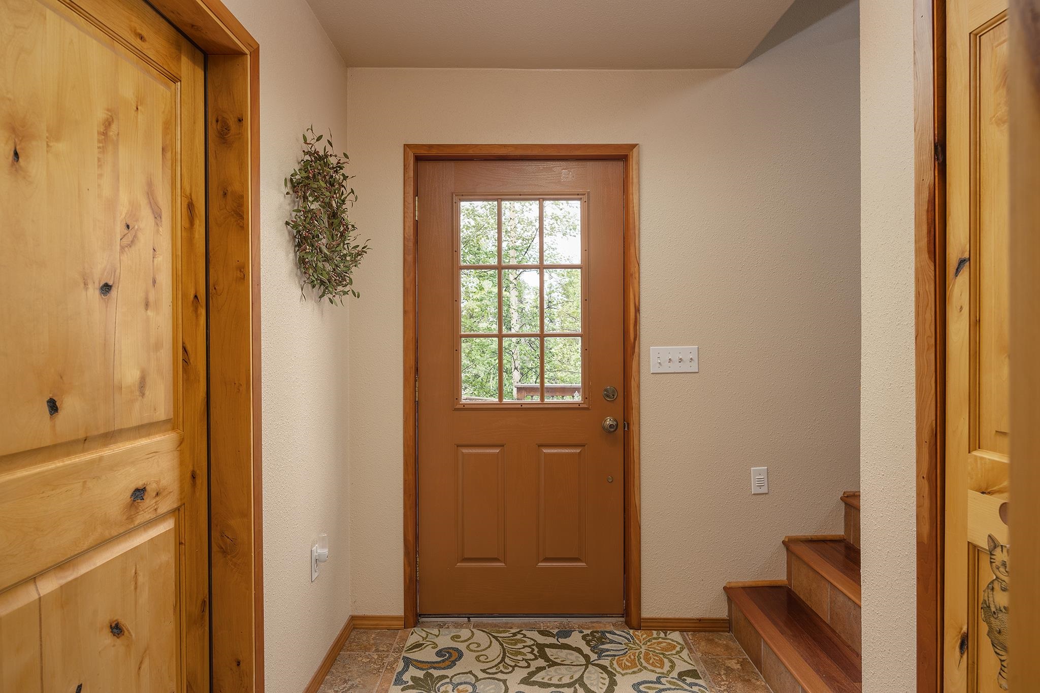 1054 GOLD MINE TRAIL