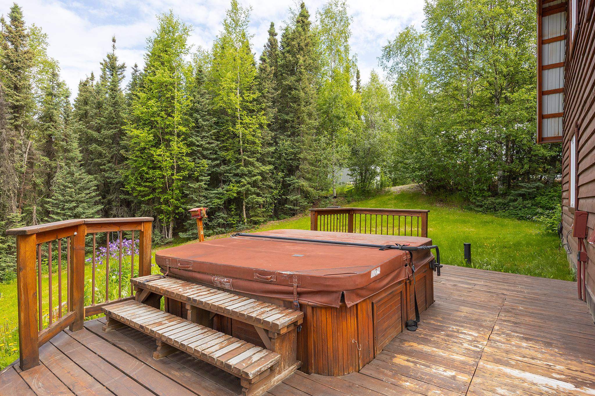 1054 GOLD MINE TRAIL